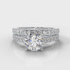 Carrée Micropavé Round Brilliant Bridal Set