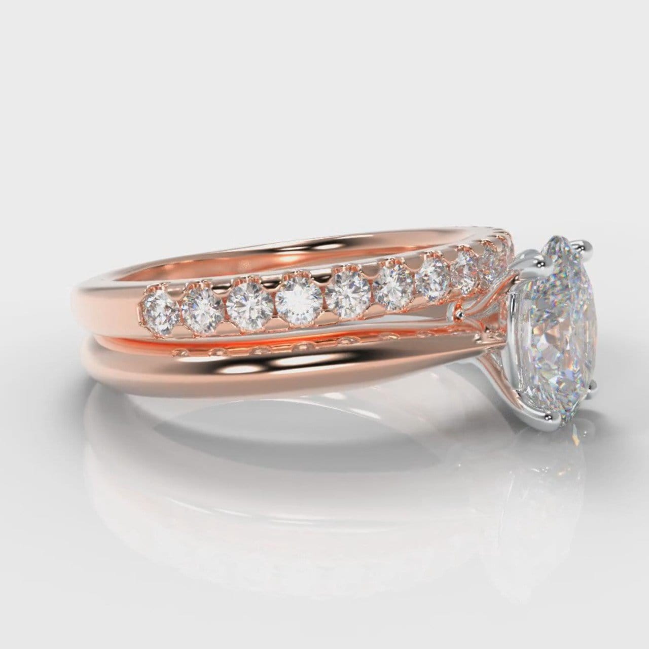 Carrée Solitaire Oval Diamond Bridal Set - Rose Gold