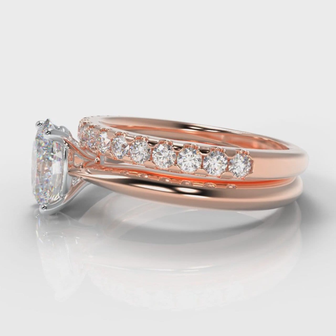Carrée Solitaire Oval Diamond Bridal Set - Rose Gold
