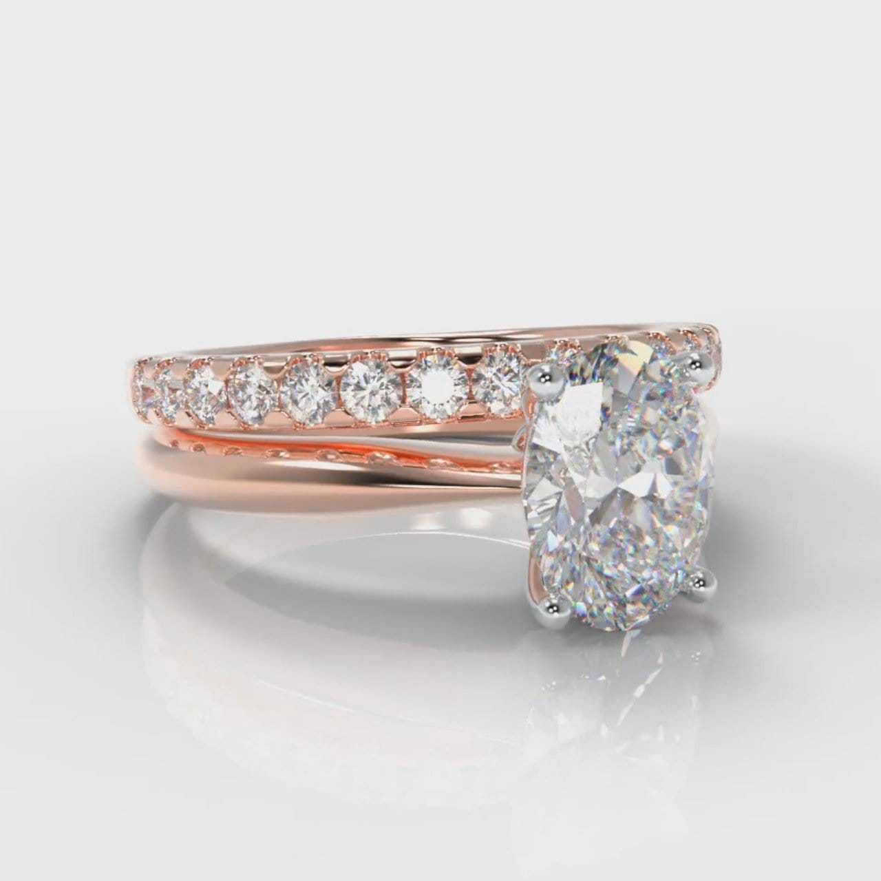Carrée Solitaire Oval Diamond Bridal Set - Rose Gold