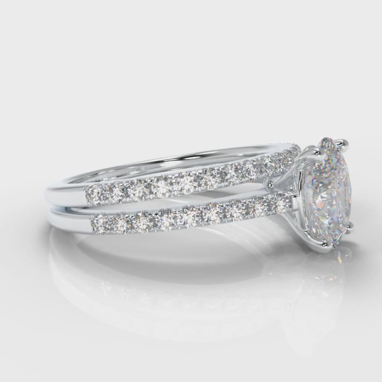Petite Micropavé Oval Diamond Bridal Set