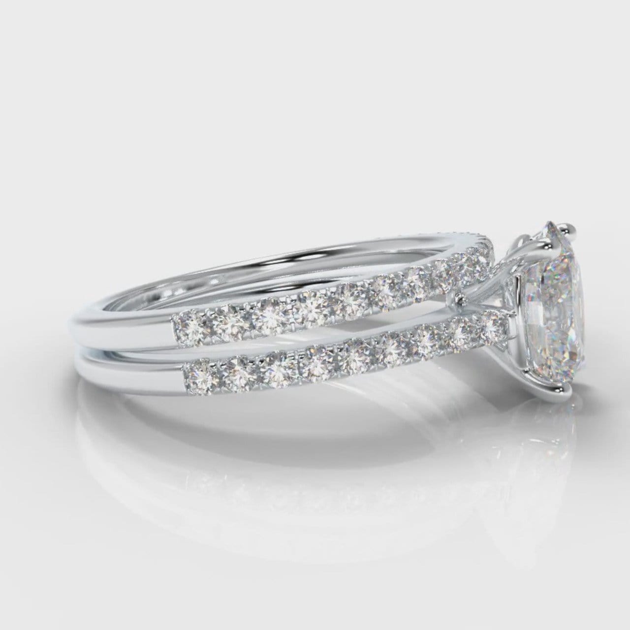 Petite Micropavé Oval Diamond Bridal Set