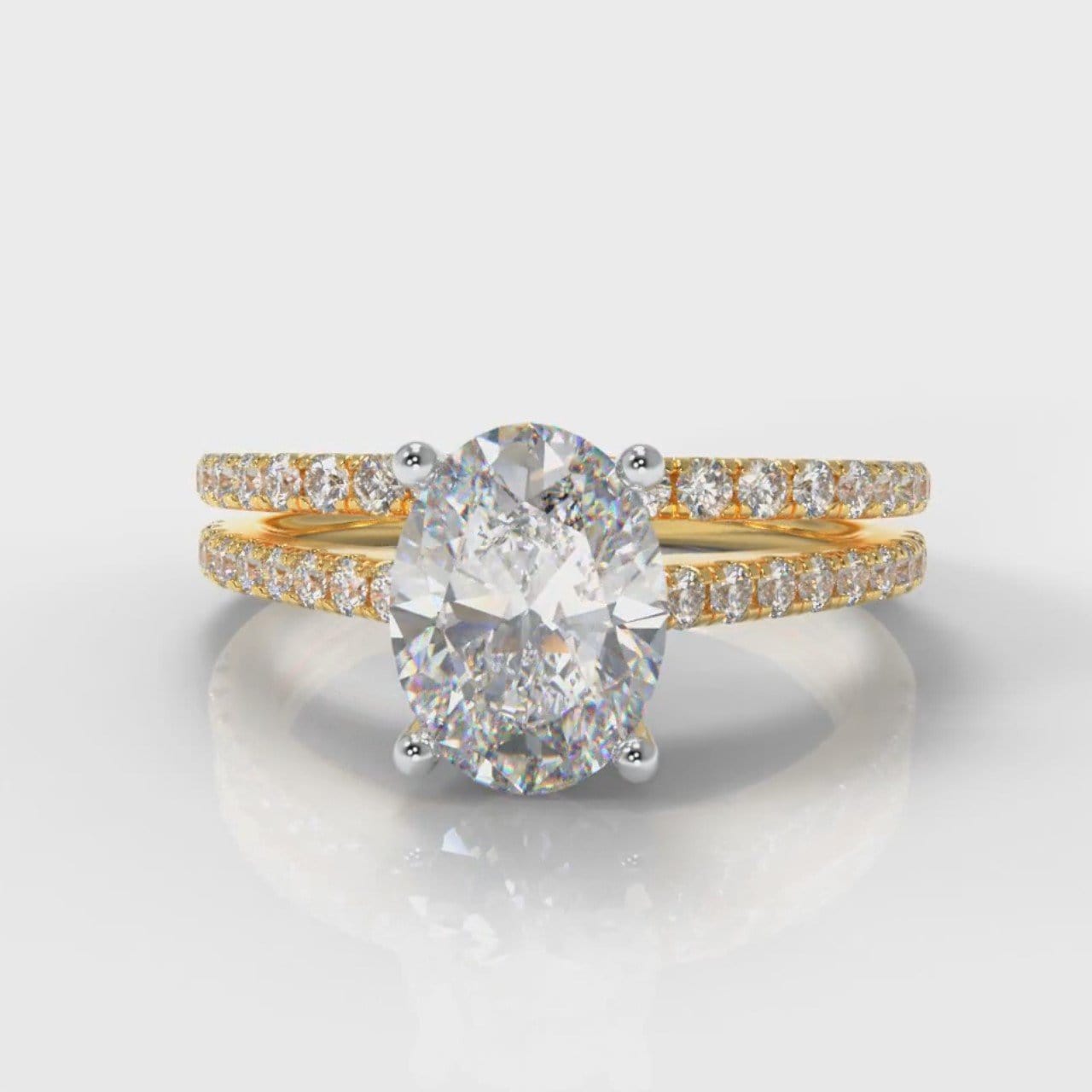 Petite Micropavé Oval Diamond Bridal Set - Yellow Gold