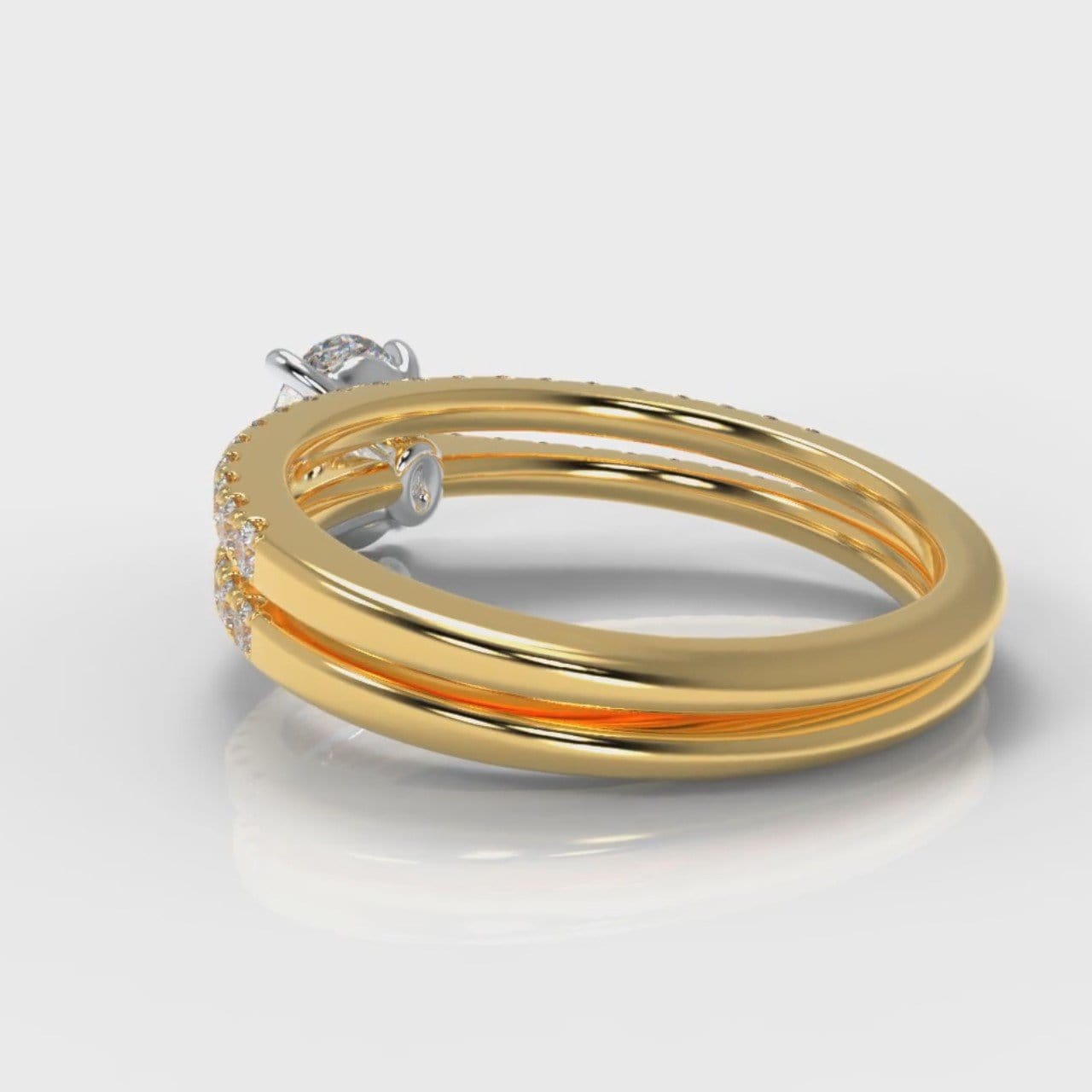 Petite Micropavé Oval Diamond Bridal Set - Yellow Gold