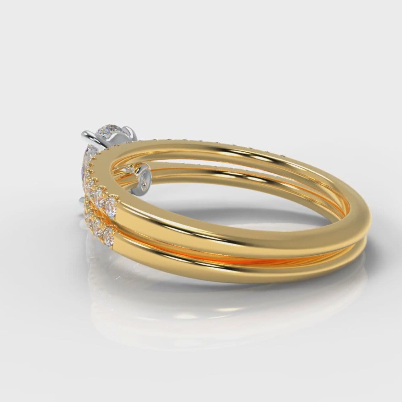 Petite Micropavé Oval Diamond Bridal Set - Yellow Gold