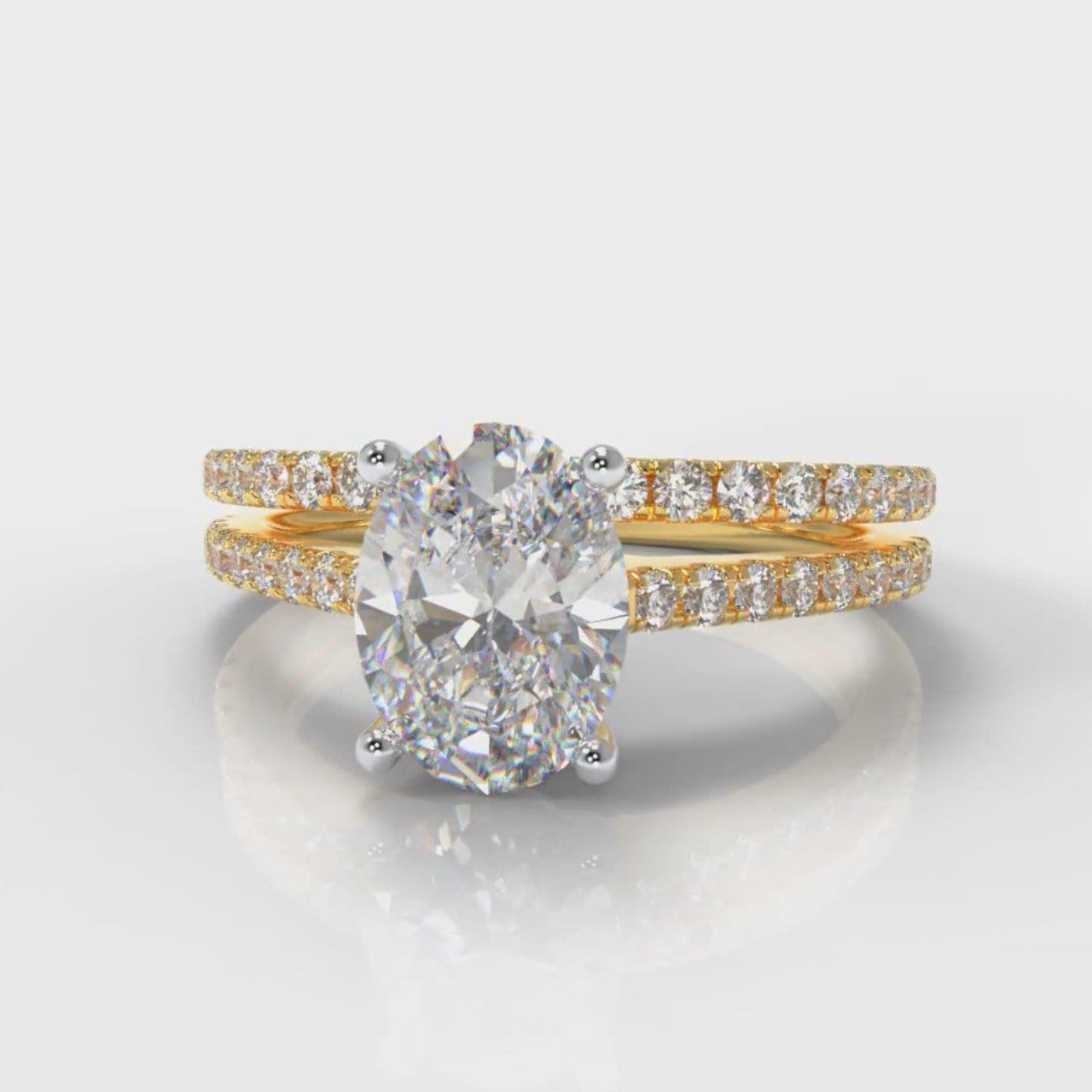 Petite Micropavé Oval Diamond Bridal Set - Yellow Gold