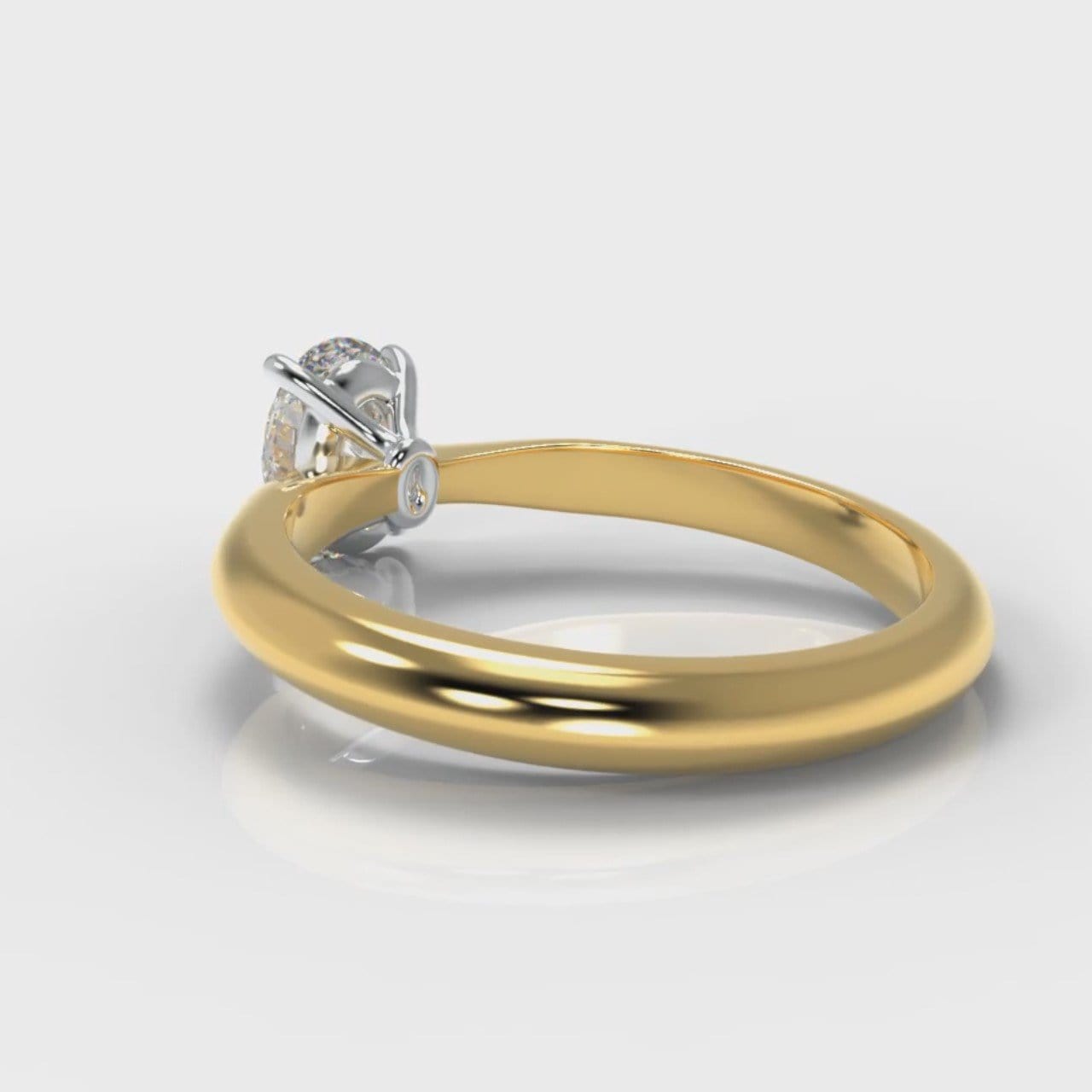 Carrée Solitaire Oval Diamond Engagement Ring - Yellow Gold