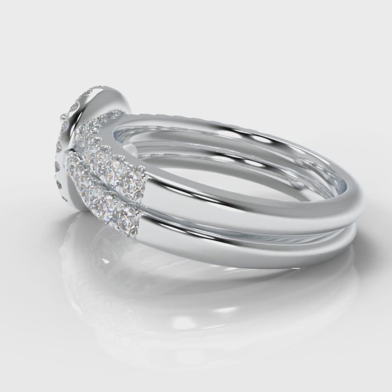 Micropavé Oval Diamond Halo Bridal Set