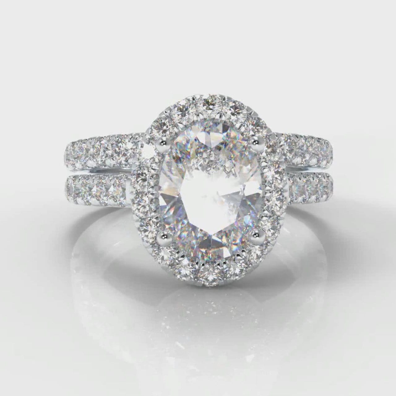 Micropavé Oval Diamond Halo Bridal Set