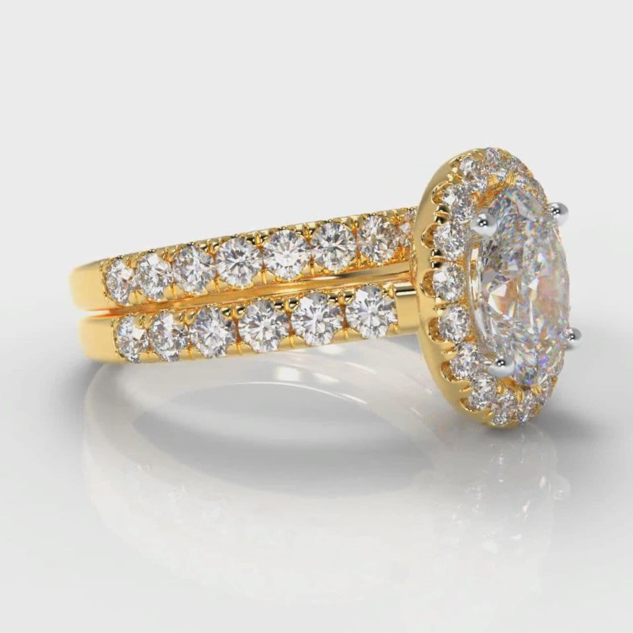 Micropavé Oval Diamond Halo Bridal Set - Yellow Gold