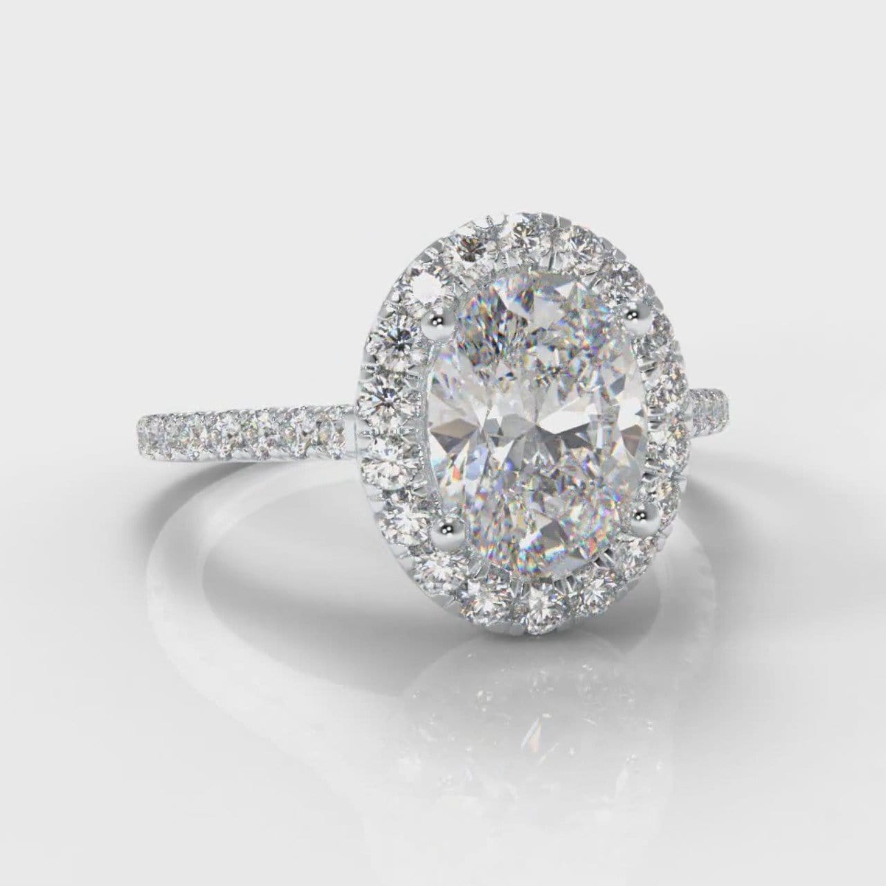 Oval halo diamond engagement ring