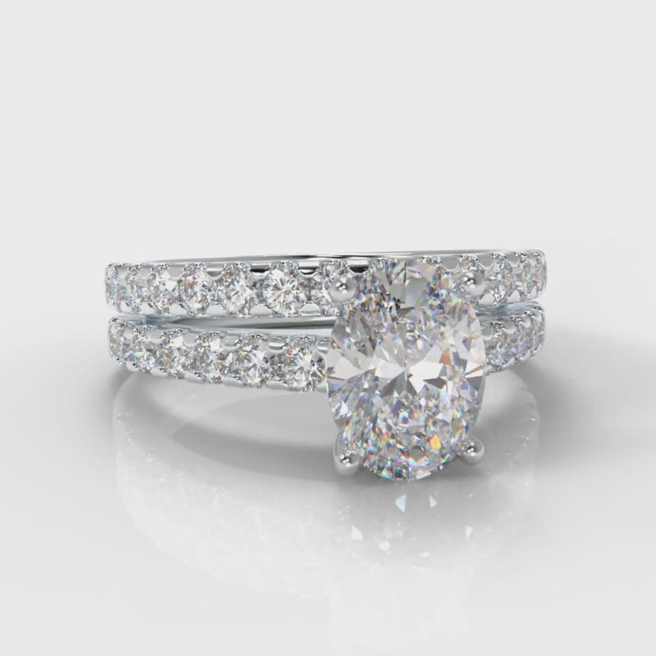 Carrée Micropavé Oval Diamond Bridal Set