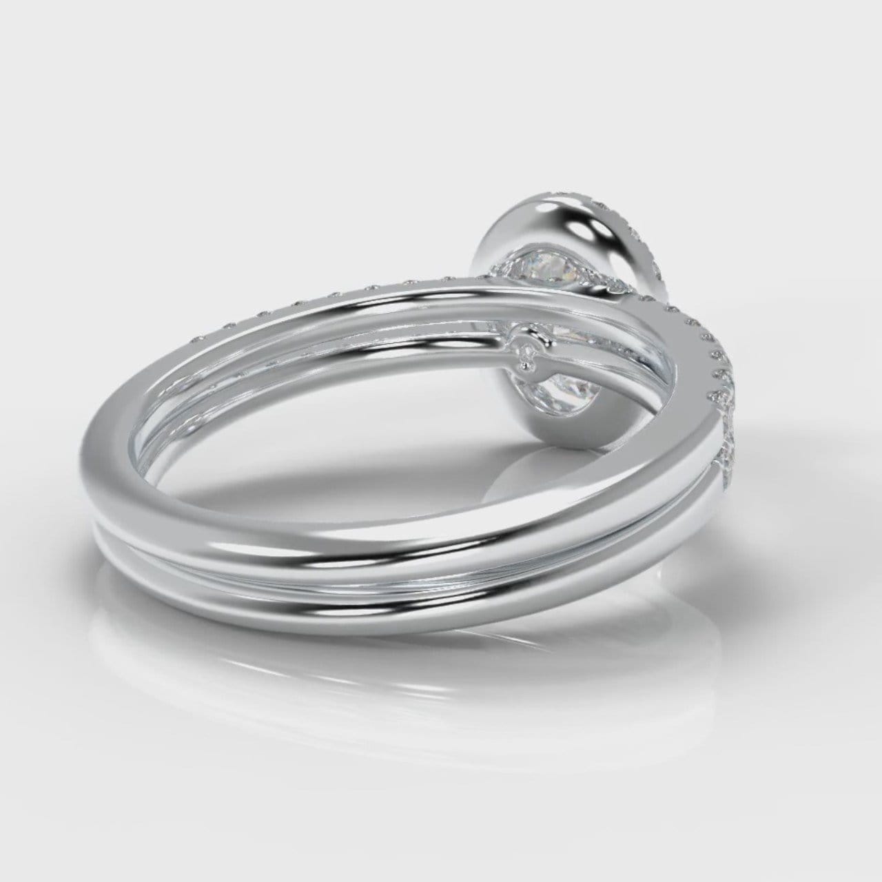 Petite Micropavé Oval Diamond Halo Bridal Set