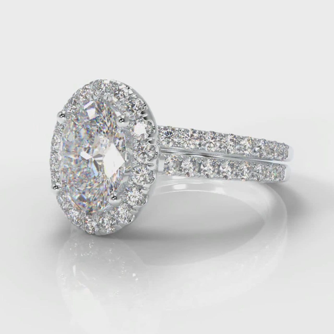 Petite Micropavé Oval Diamond Halo Bridal Set