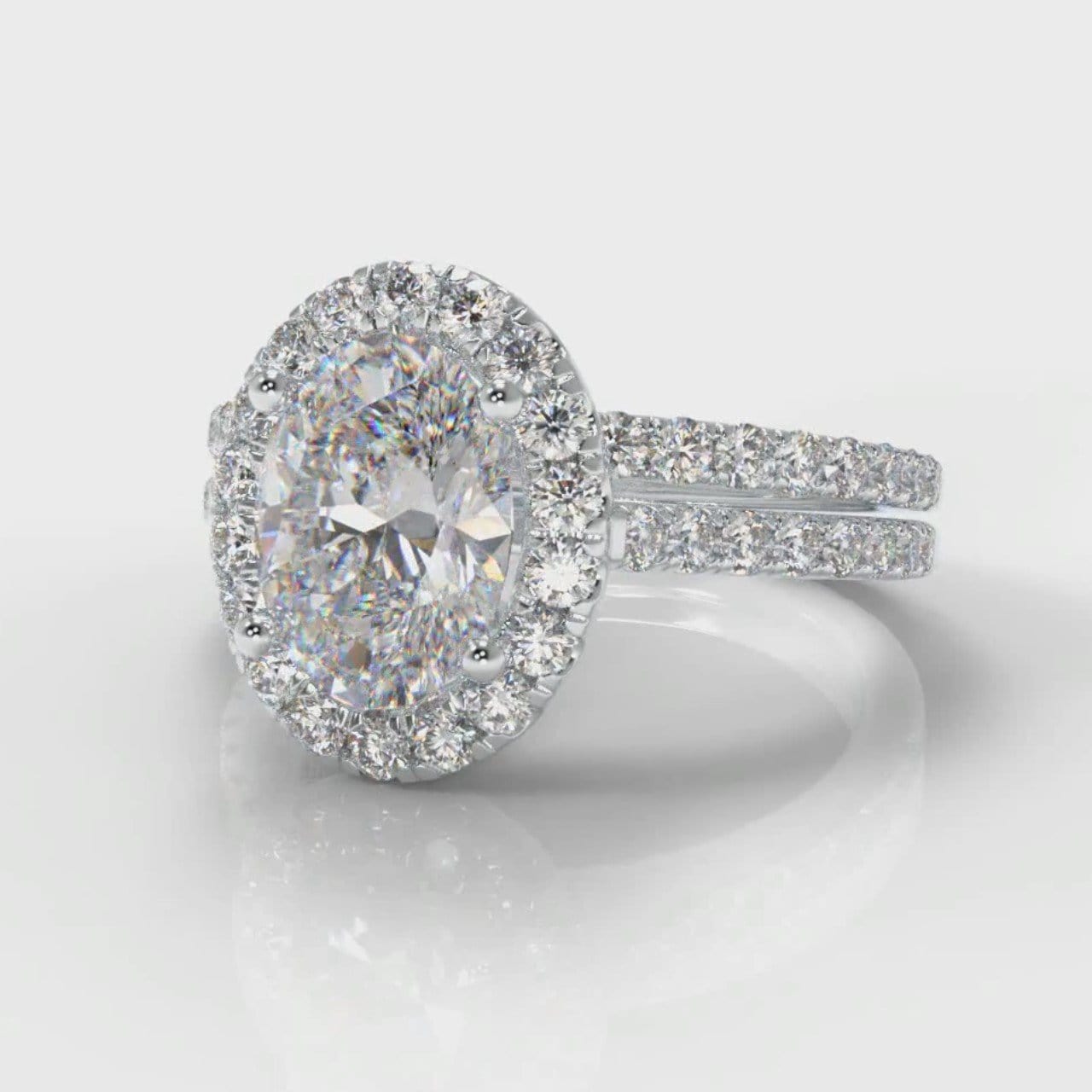 Petite Micropavé Oval Diamond Halo Bridal Set