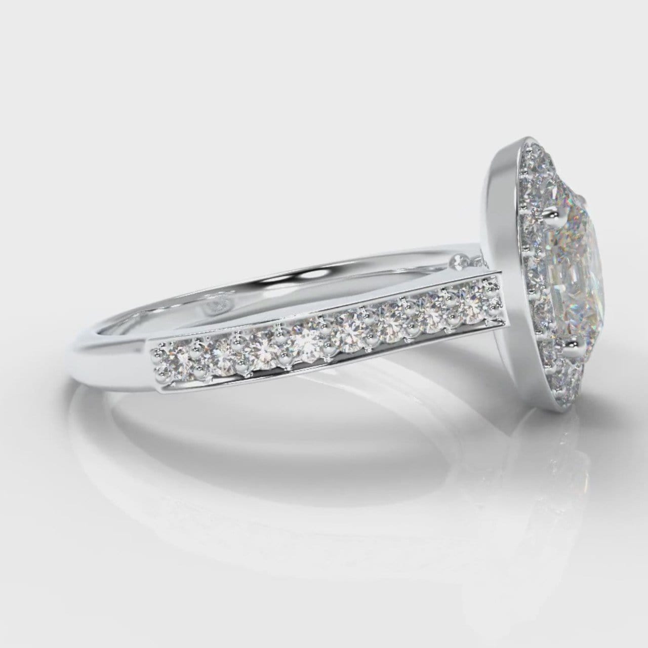 Pavé Oval Diamond Halo Engagement Ring