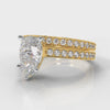 Pavé Pear Diamond Bridal Set - Yellow Gold