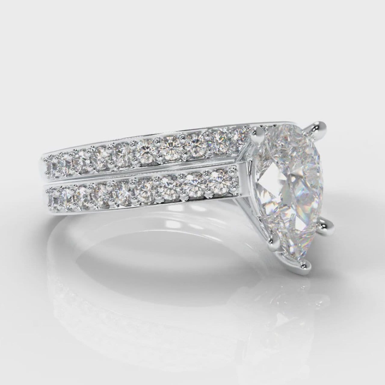 Pavé Pear Diamond Bridal Set
