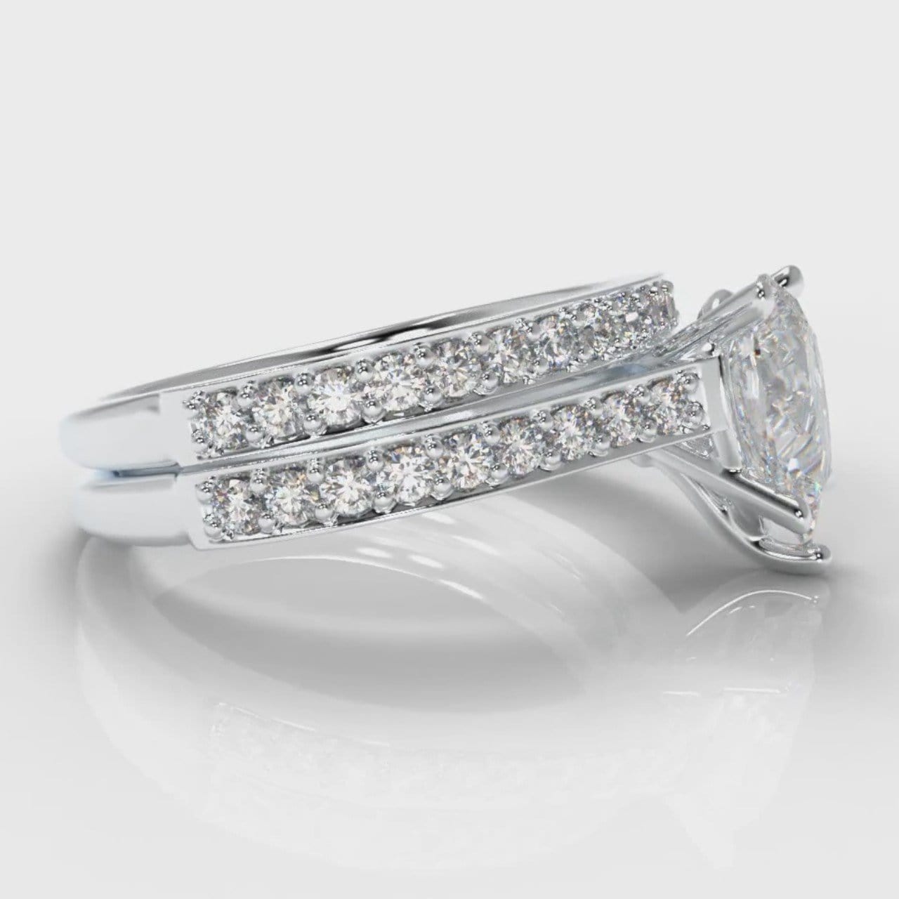 Pavé Pear Diamond Bridal Set