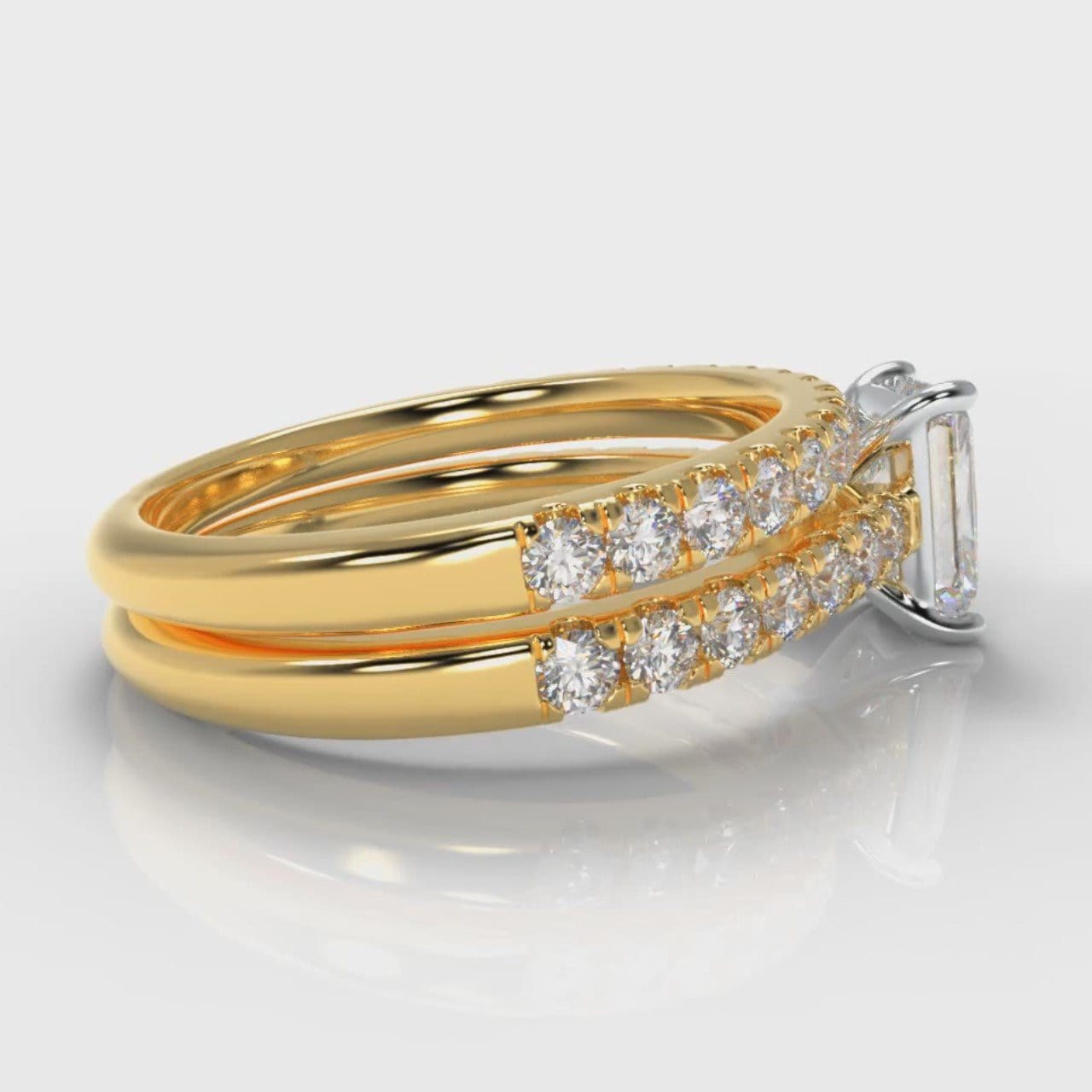 Carrée Micropavé Radiant Cut Diamond Bridal Set - Yellow Gold
