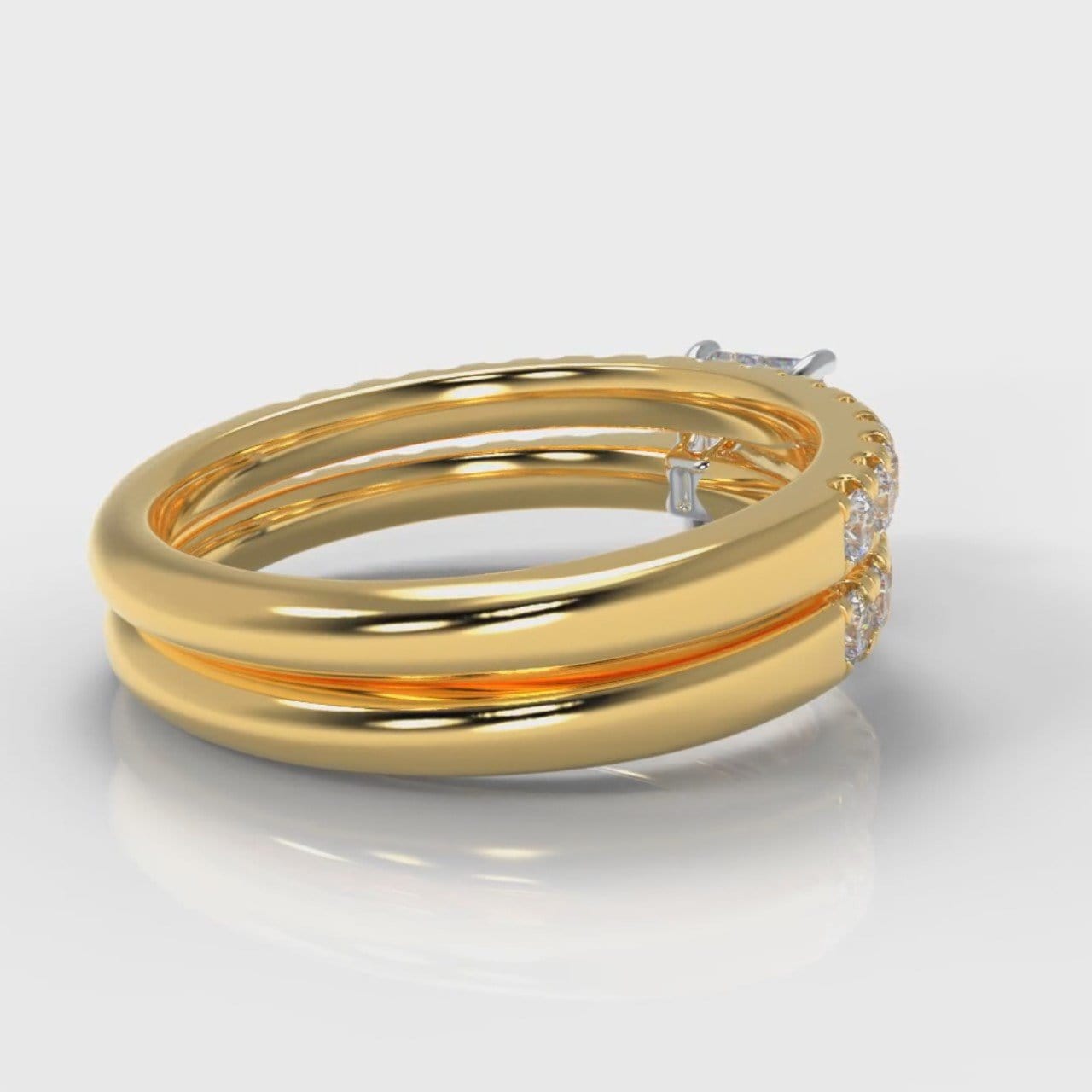 Carrée Micropavé Radiant Cut Diamond Bridal Set - Yellow Gold