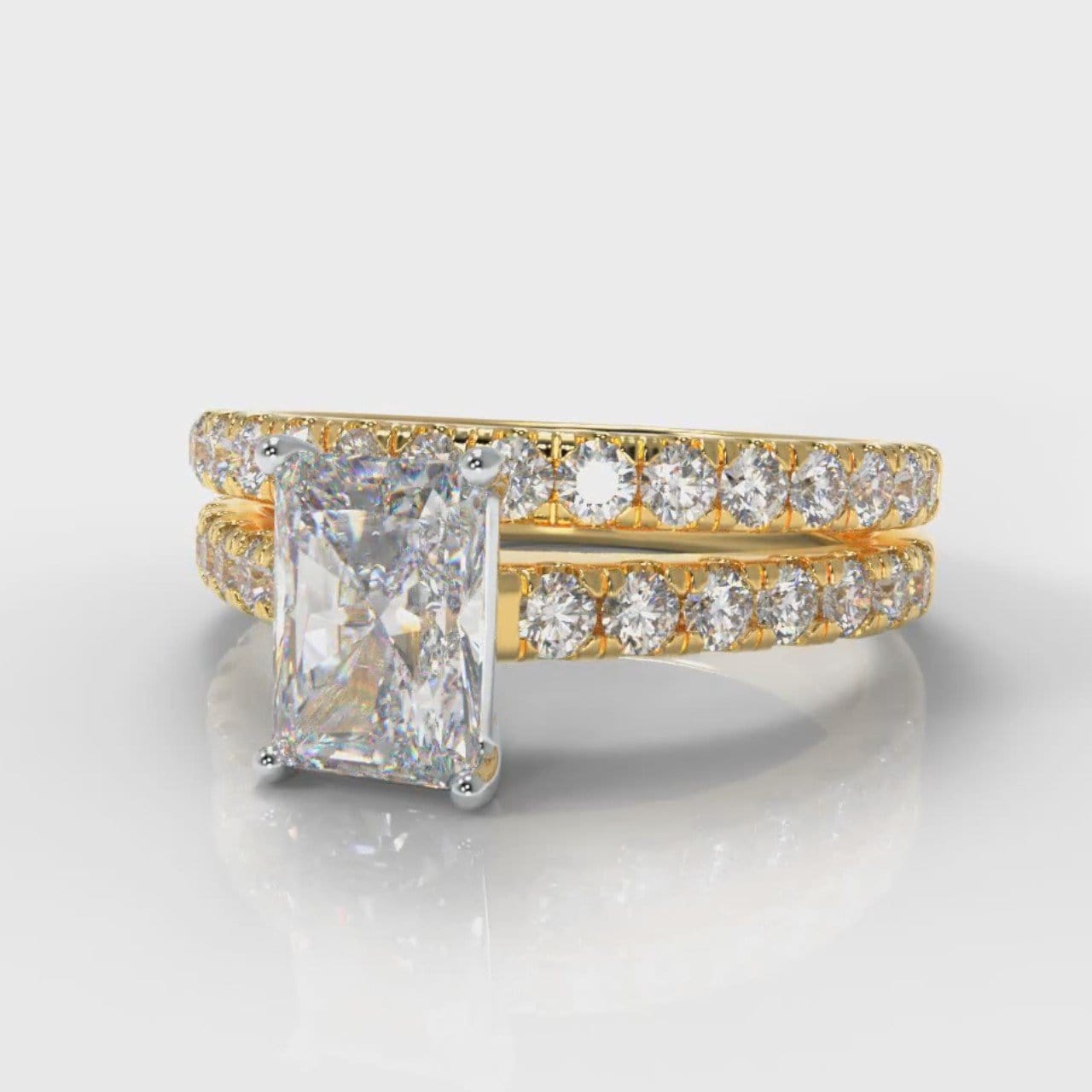 Carrée Micropavé Radiant Cut Diamond Bridal Set - Yellow Gold