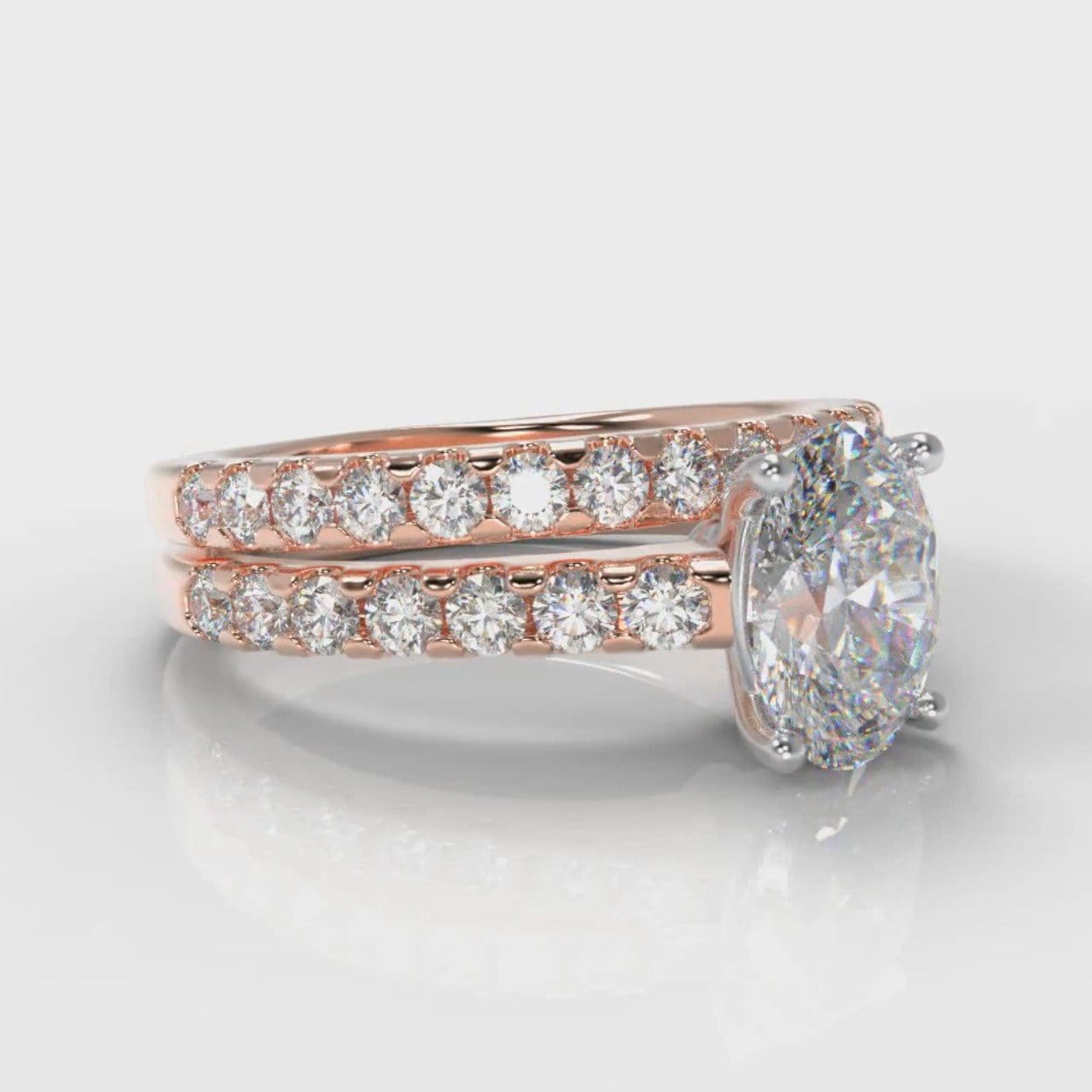 Carrée Micropavé Oval Diamond Bridal Set - Rose Gold