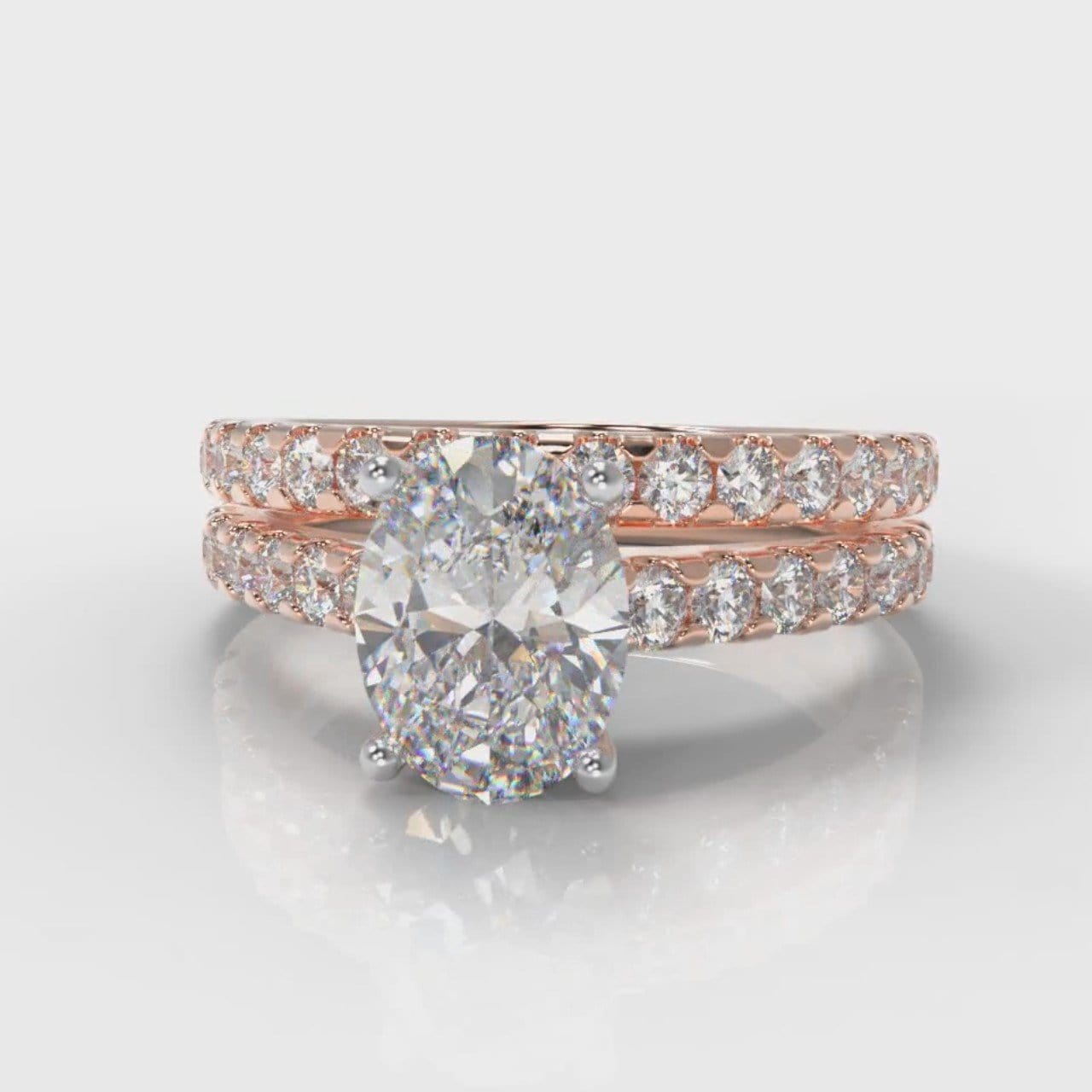 Carrée Micropavé Oval Diamond Bridal Set - Rose Gold