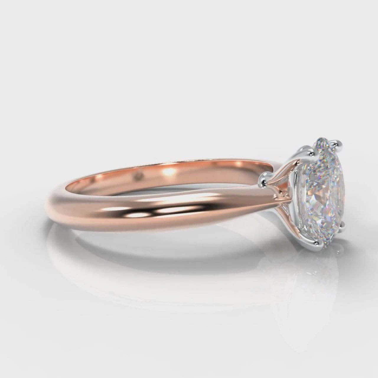 Carrée Solitaire Oval Diamond Engagement Ring - Rose Gold