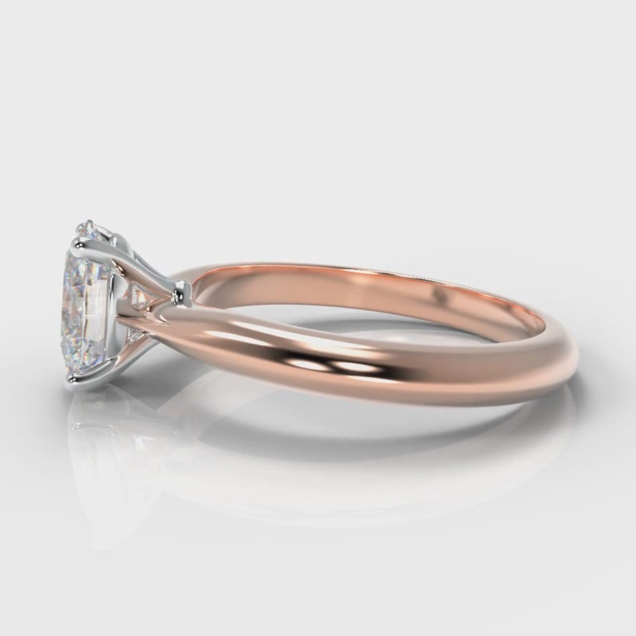 Carrée Solitaire Oval Diamond Engagement Ring - Rose Gold