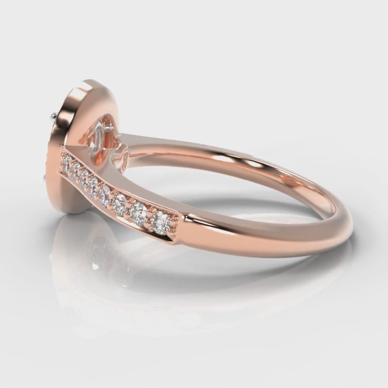 Pavé Oval Diamond Halo Engagement Ring - Rose Gold