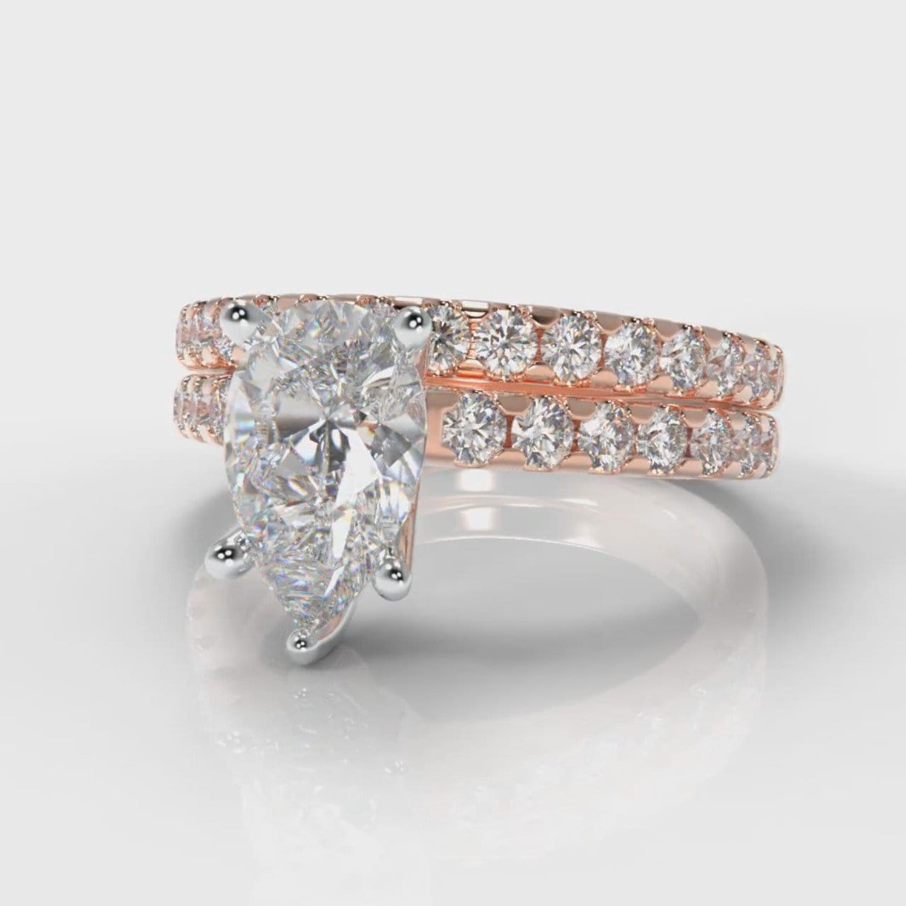 Micropavé Pear Diamond Bridal Set - Rose Gold