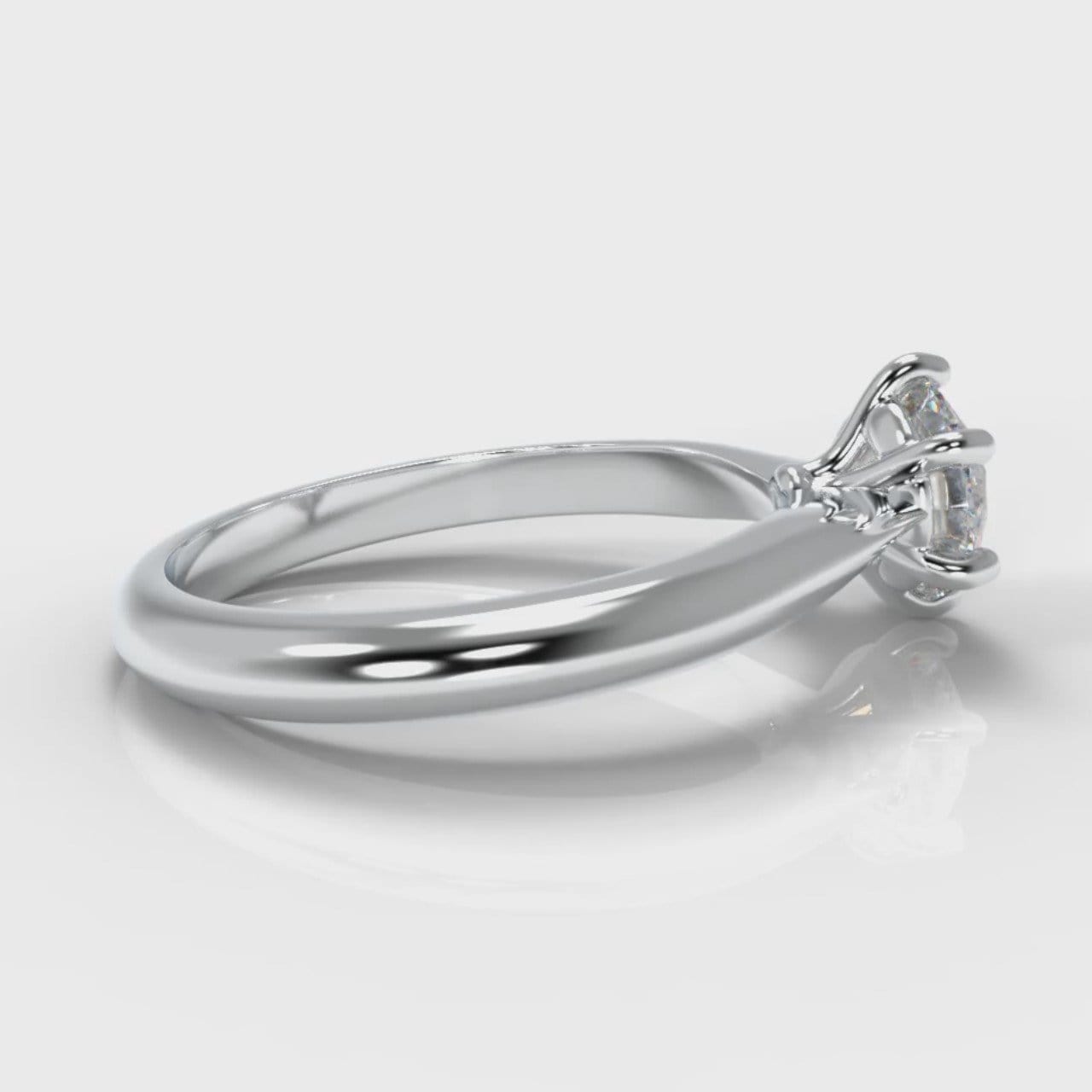 Star Solitaire Round Brilliant Diamond Engagement Ring