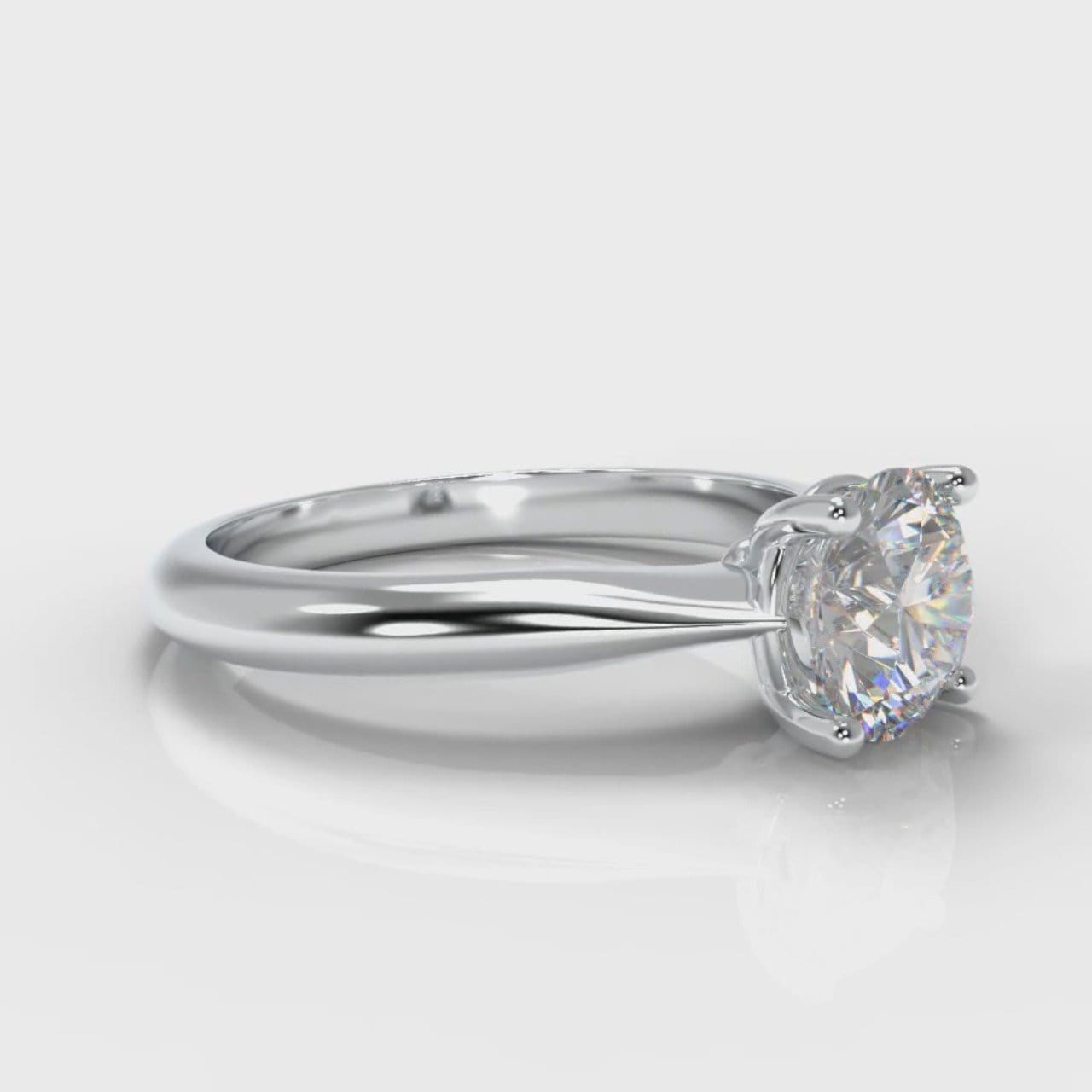Carrée Solitaire Round Brilliant Engagement Ring