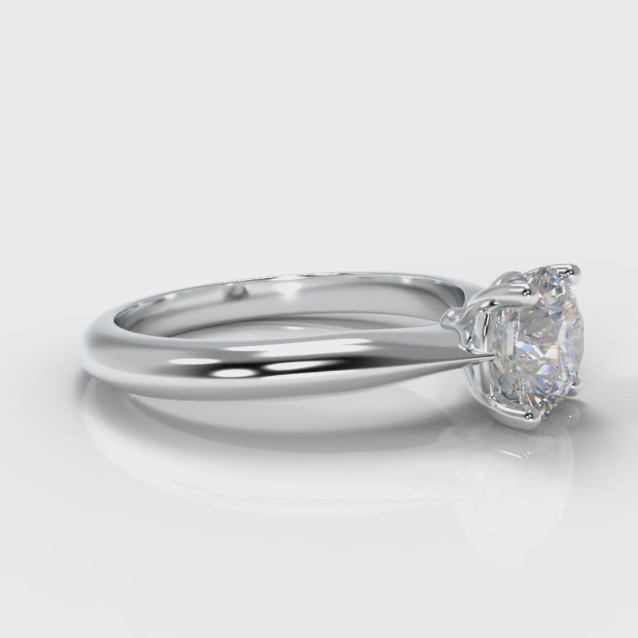 Carrée Solitaire Round Brilliant Engagement Ring