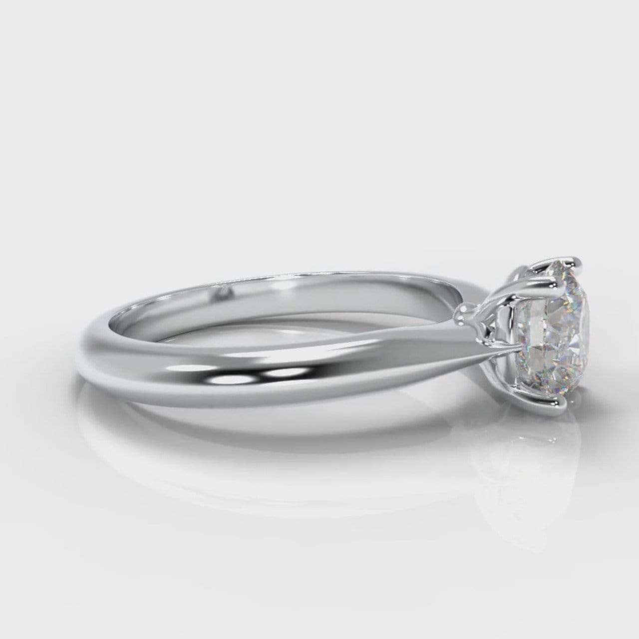 Carrée Solitaire Round Brilliant Engagement Ring