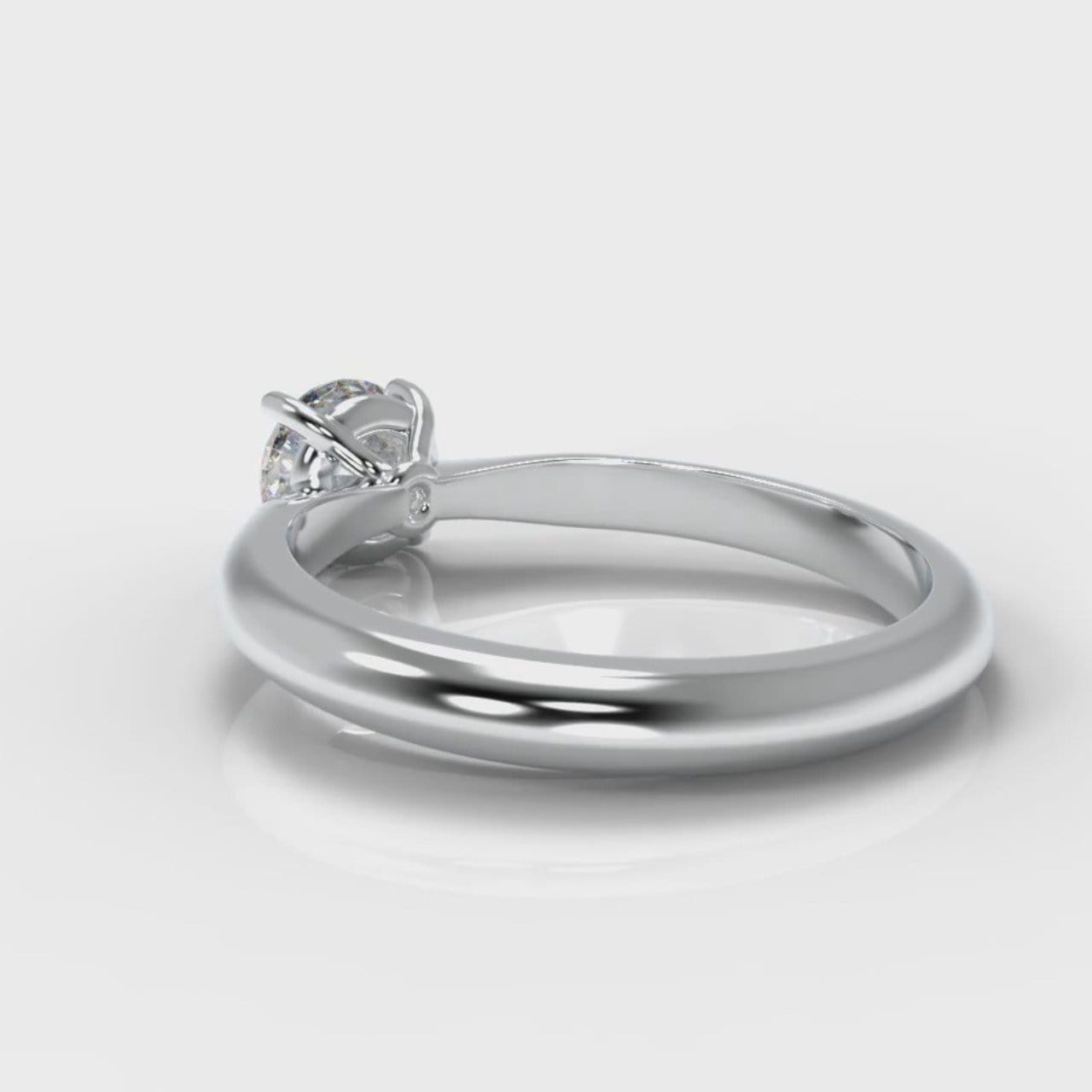 Carrée Solitaire Round Brilliant Engagement Ring