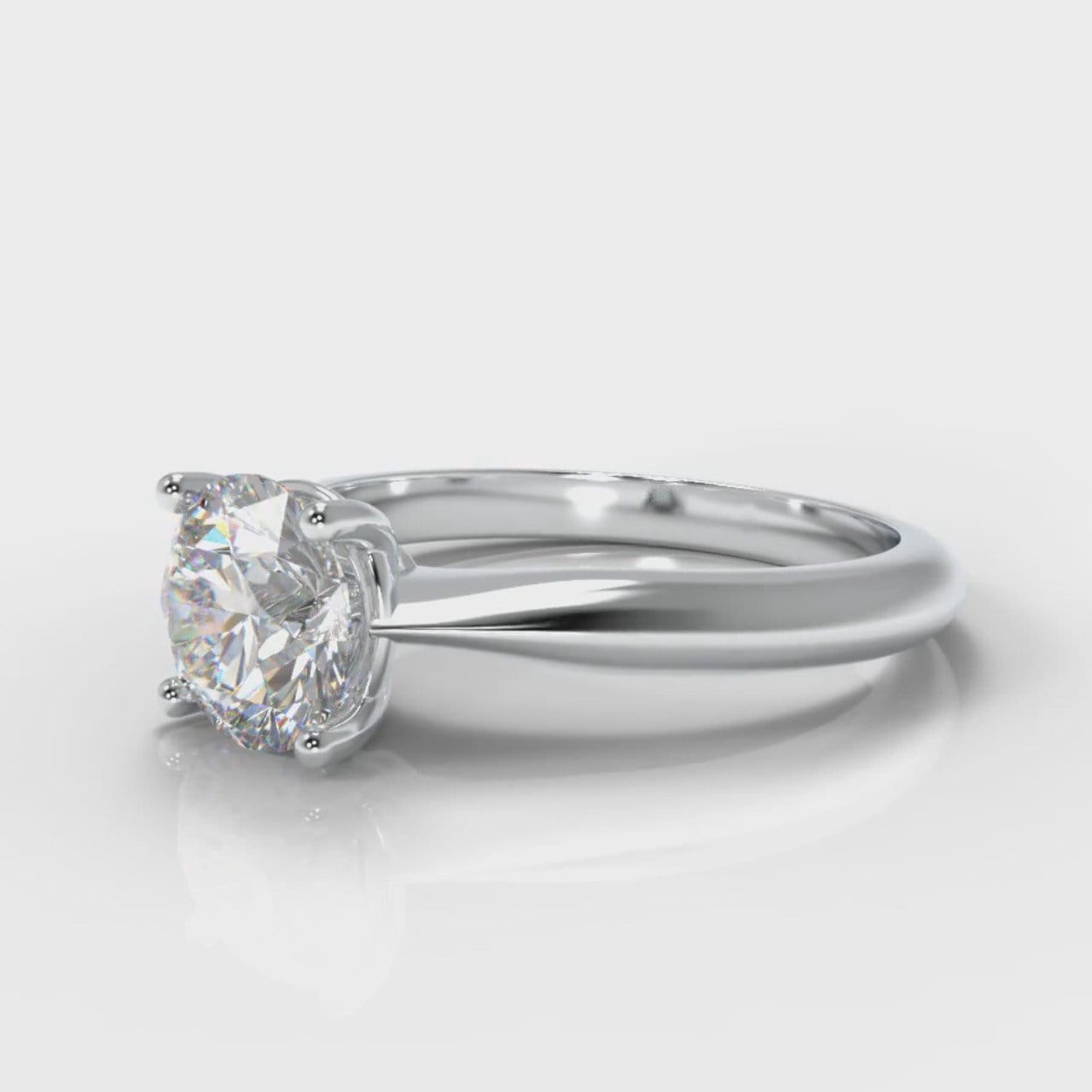 Carrée Solitaire Round Brilliant Engagement Ring