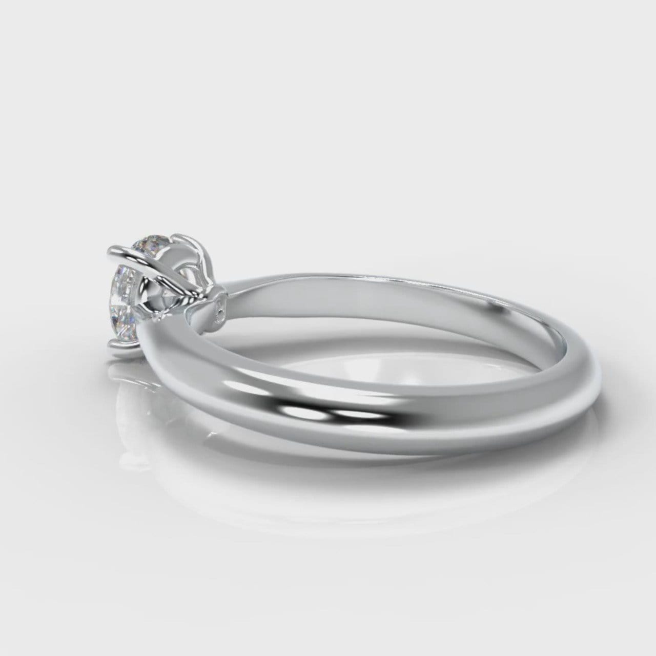 Carrée Solitaire Round Brilliant Engagement Ring