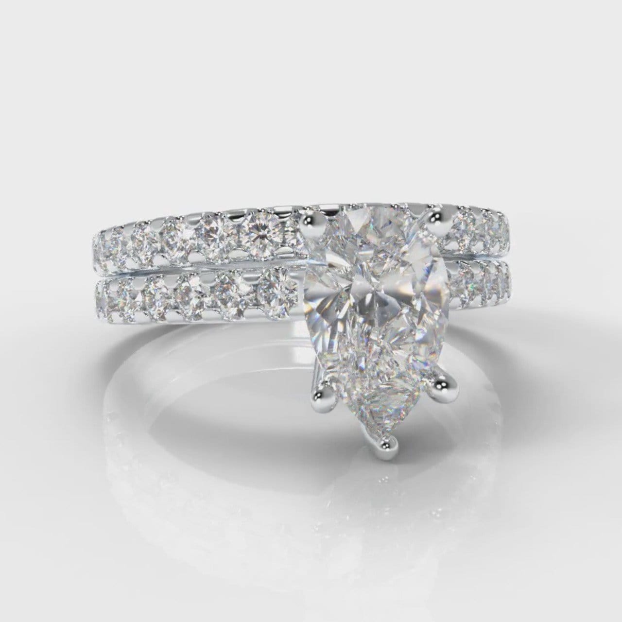 Micropavé Pear Diamond Bridal Set