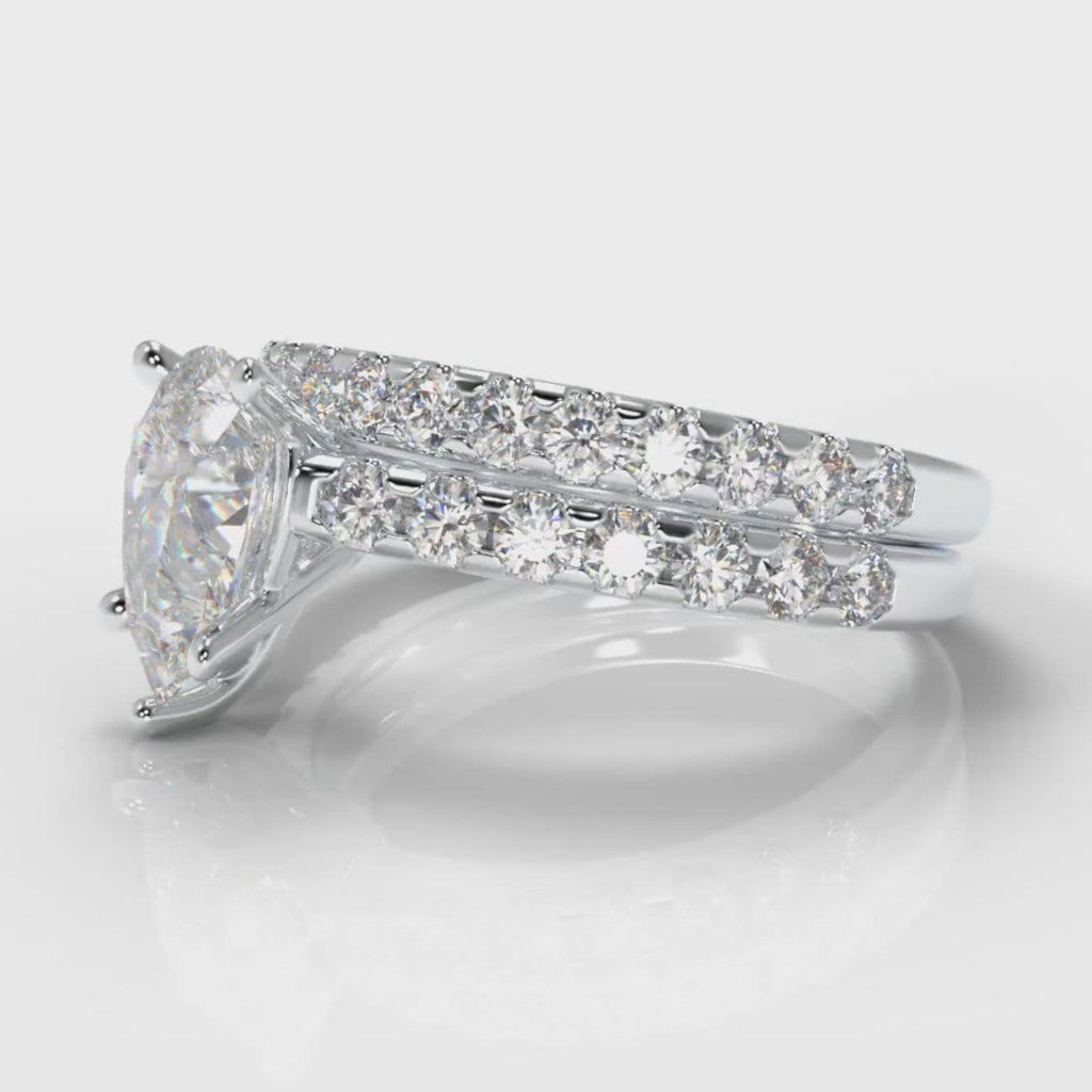 Micropavé Pear Diamond Bridal Set