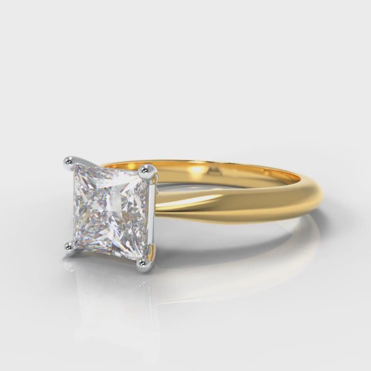 Carrée Solitaire Princess Cut Diamond Engagement Ring - Yellow Gold