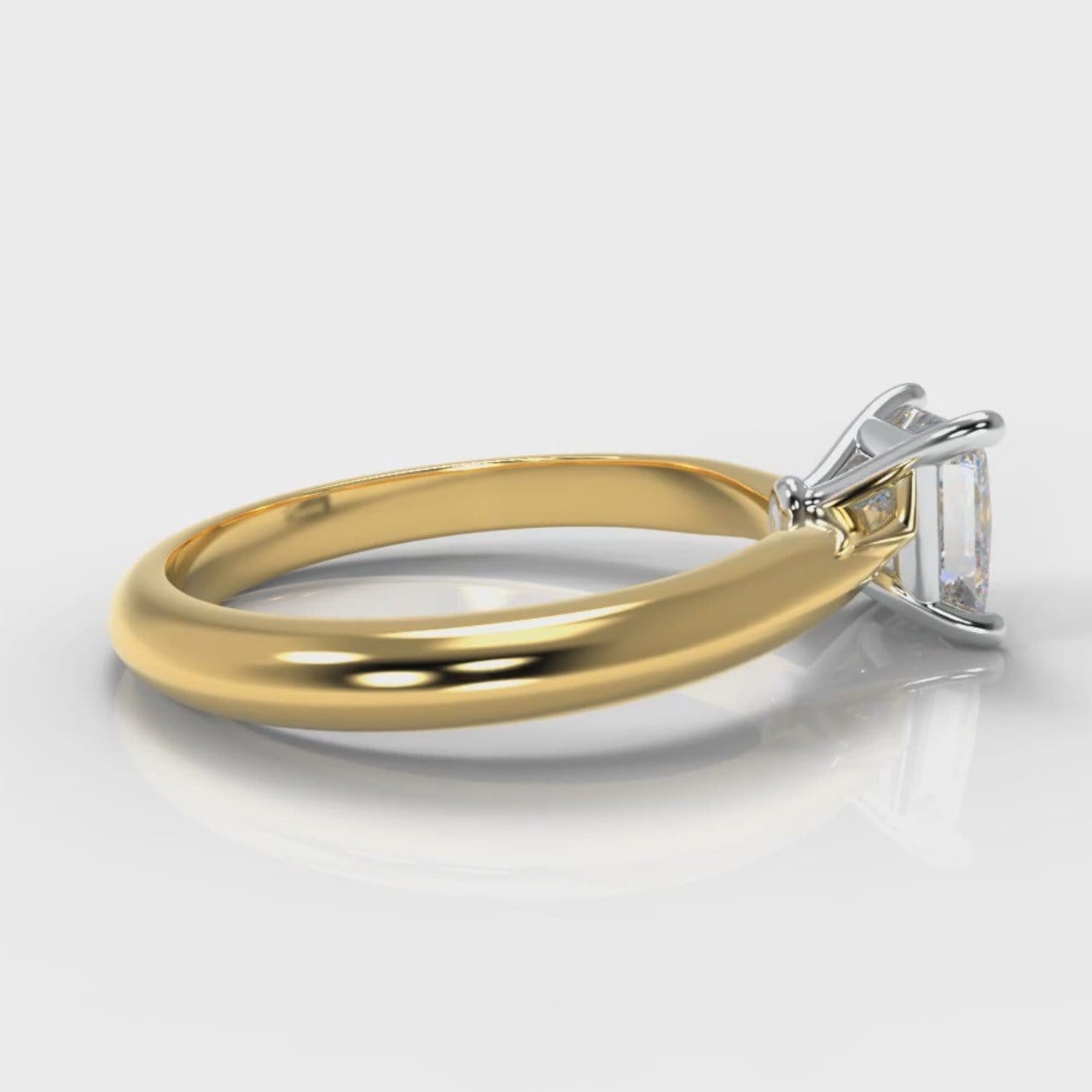 Carrée Solitaire Princess Cut Diamond Engagement Ring - Yellow Gold