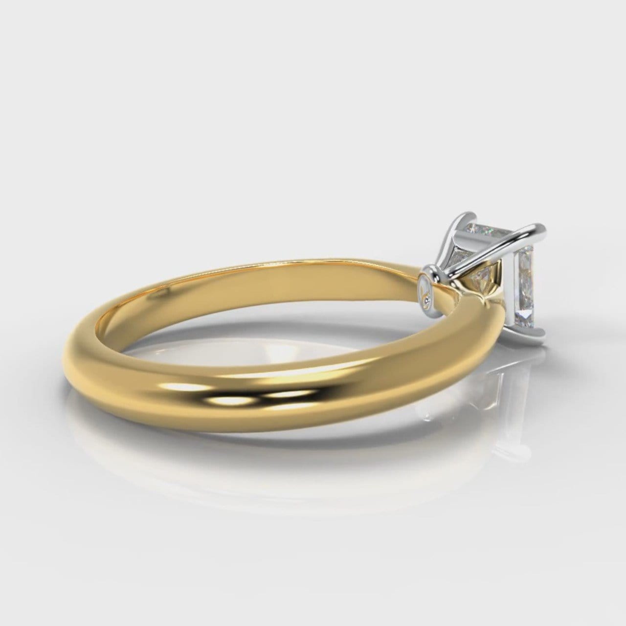 Carrée Solitaire Princess Cut Diamond Engagement Ring - Yellow Gold