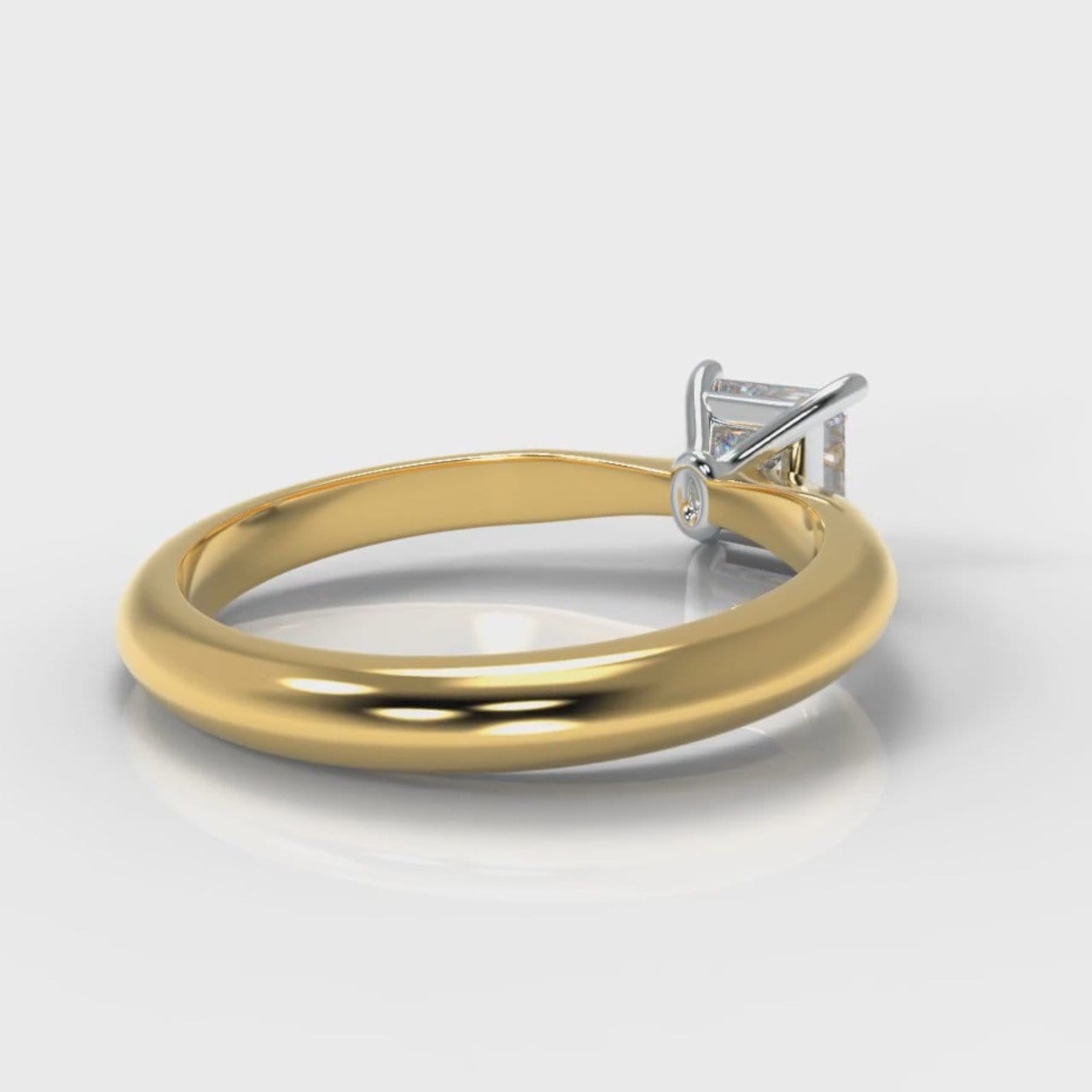 Carrée Solitaire Princess Cut Diamond Engagement Ring - Yellow Gold
