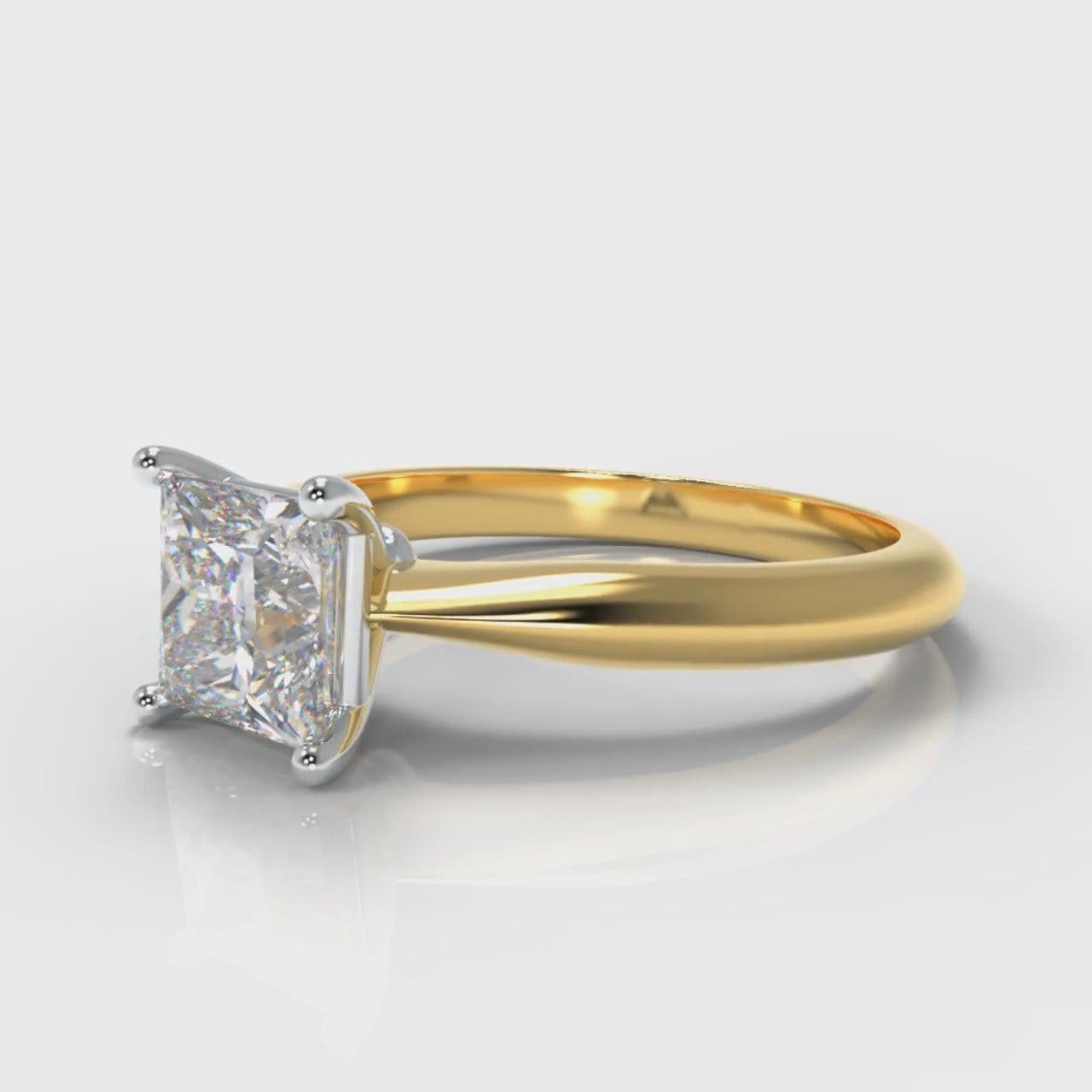 Carrée Solitaire Princess Cut Diamond Engagement Ring - Yellow Gold