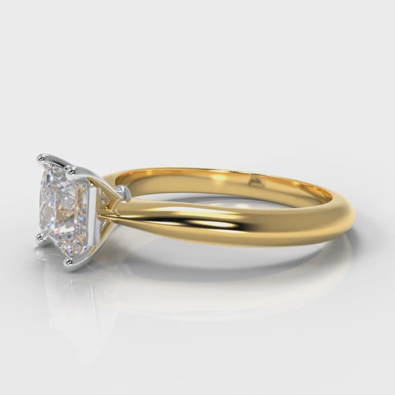 Carrée Solitaire Princess Cut Diamond Engagement Ring - Yellow Gold