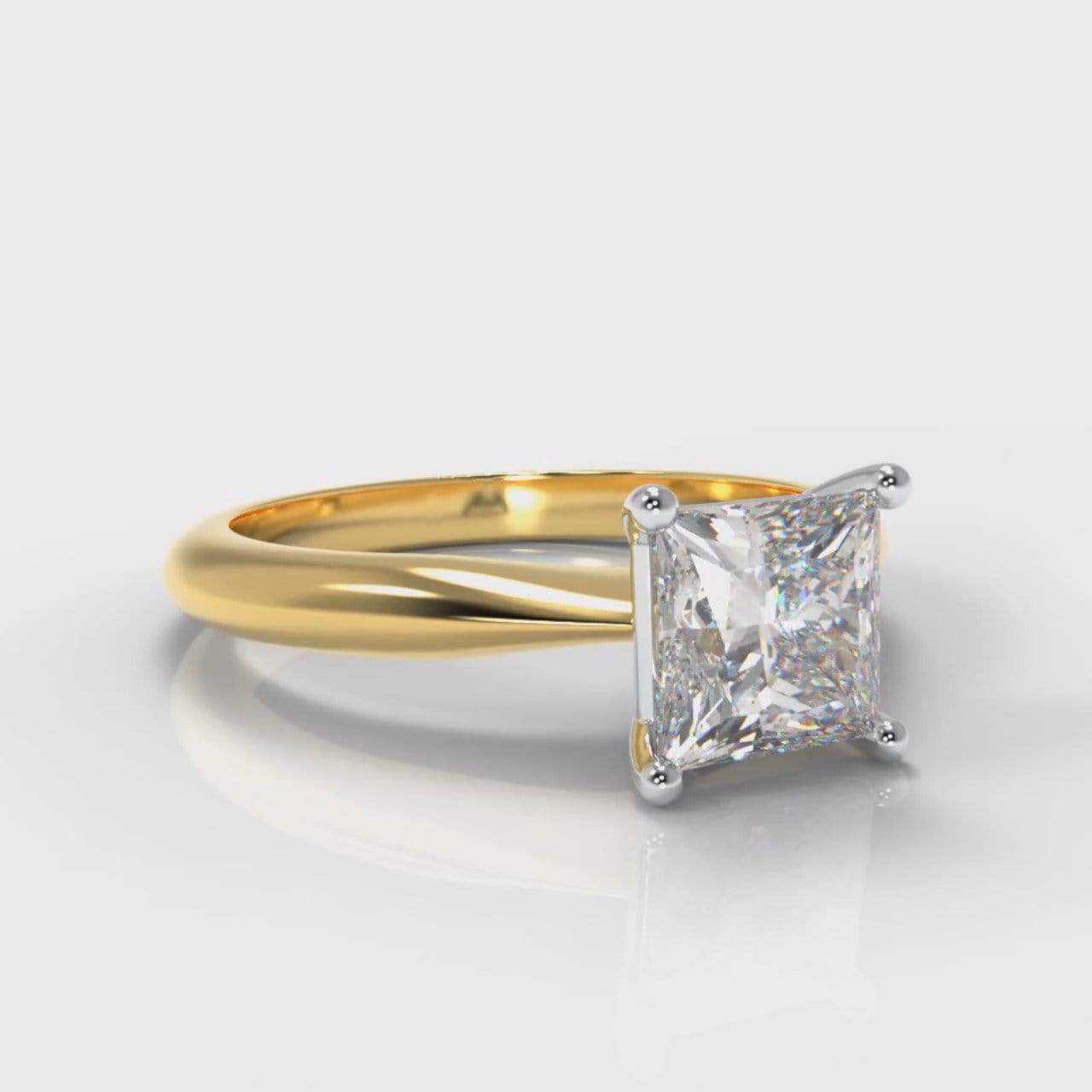Carrée Solitaire Princess Cut Diamond Engagement Ring - Yellow Gold