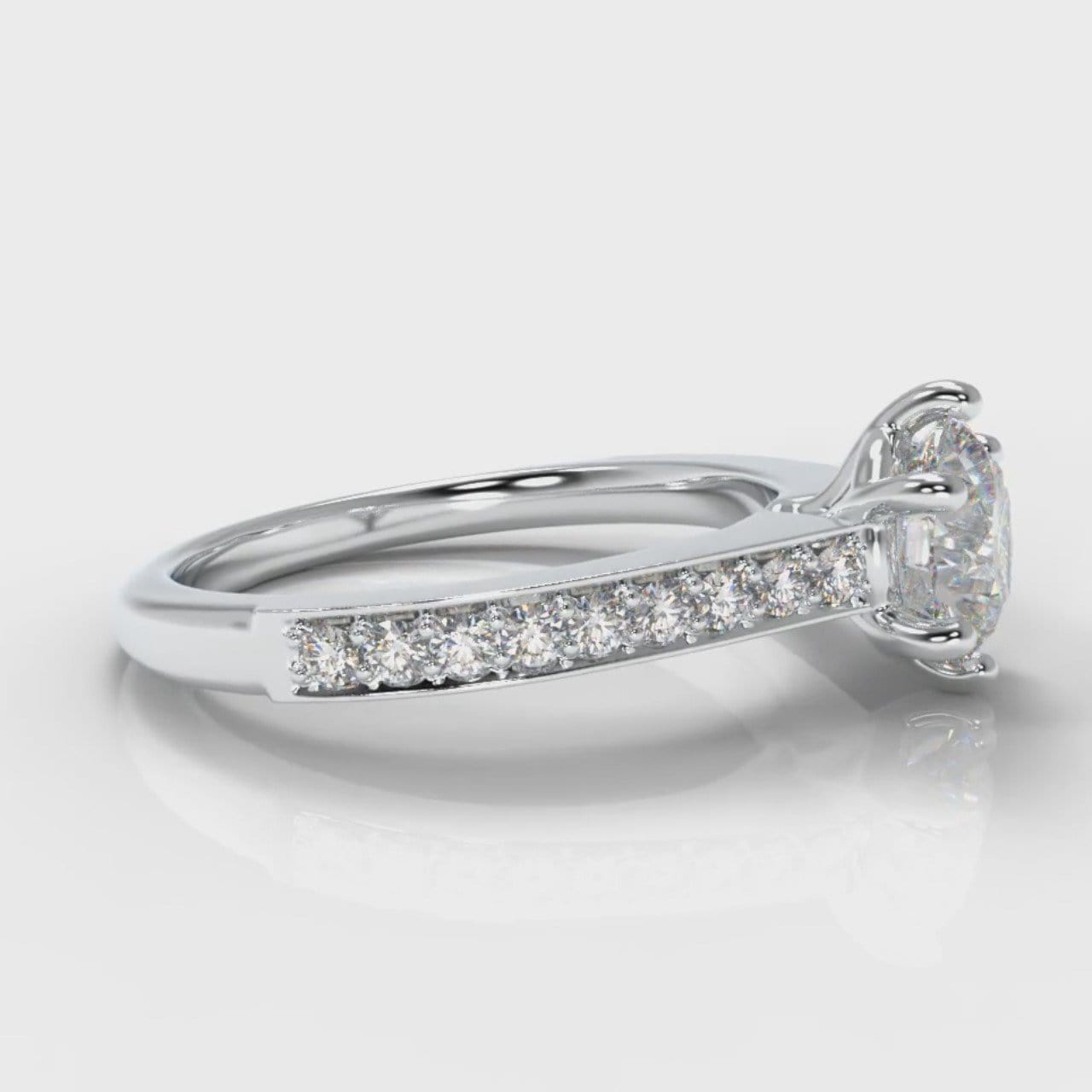 Star Pavé Round Brilliant Diamond Engagement Ring