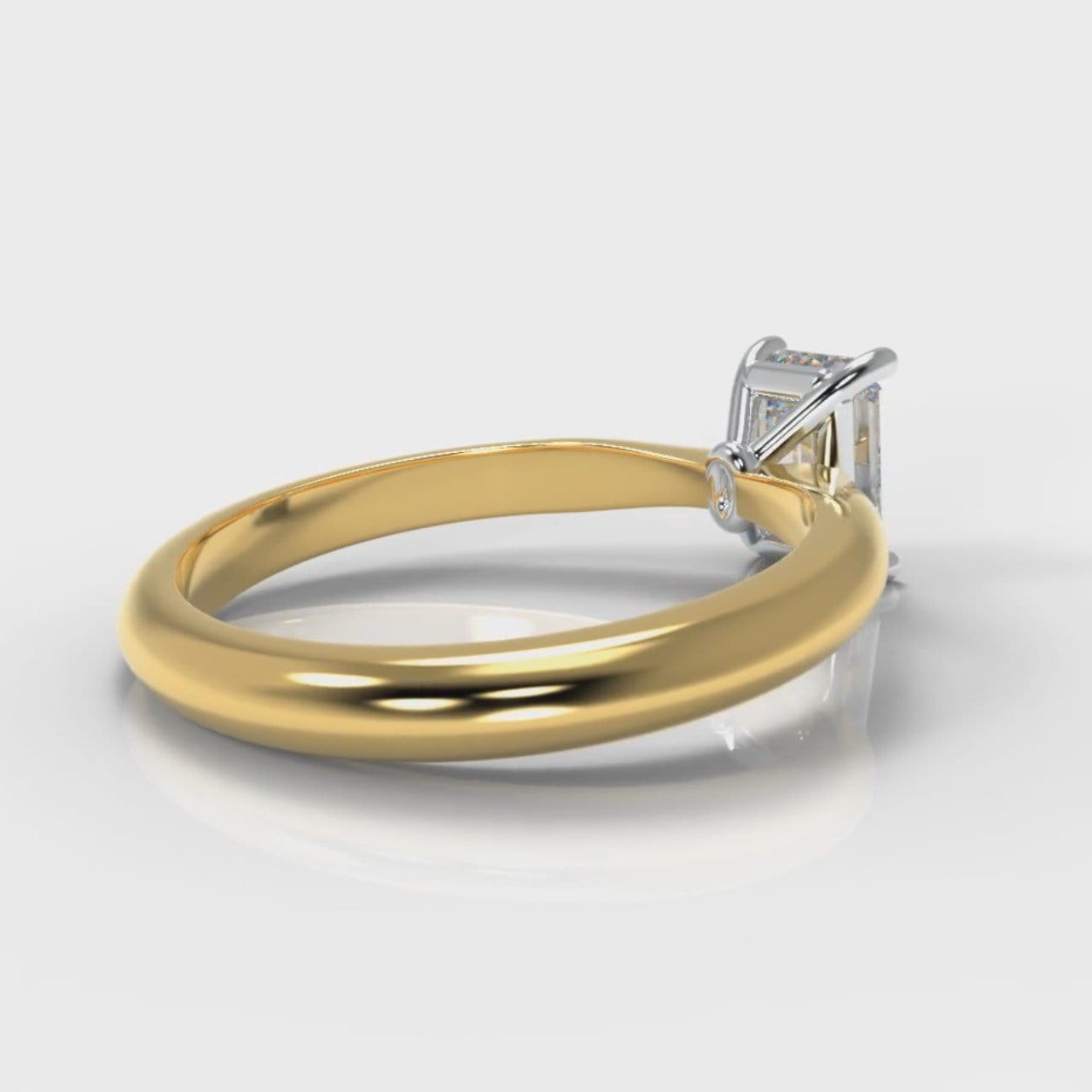 Carrée Solitaire Emerald Cut Diamond Engagement Ring - Yellow Gold